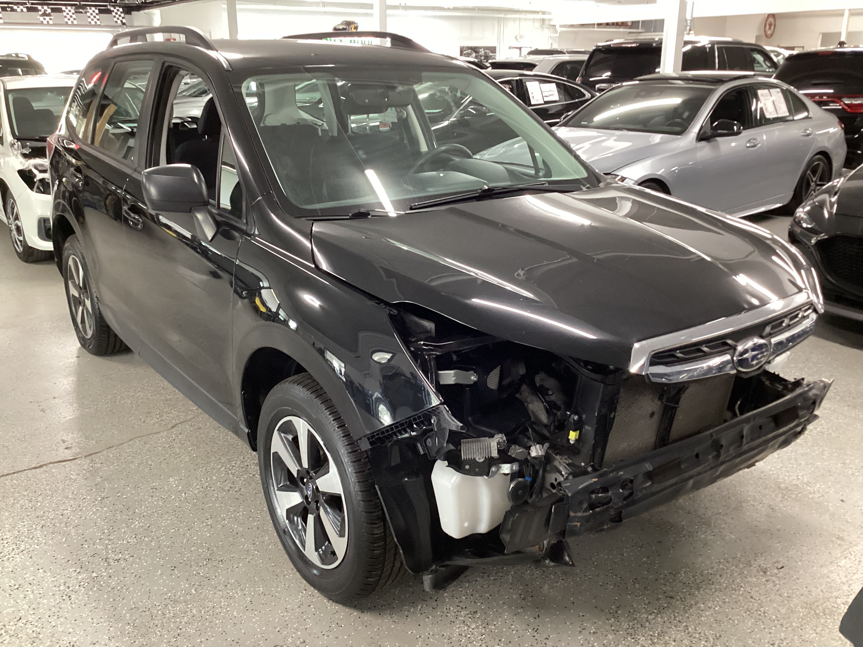 2018 SUBARU Forester AWD - Image 4