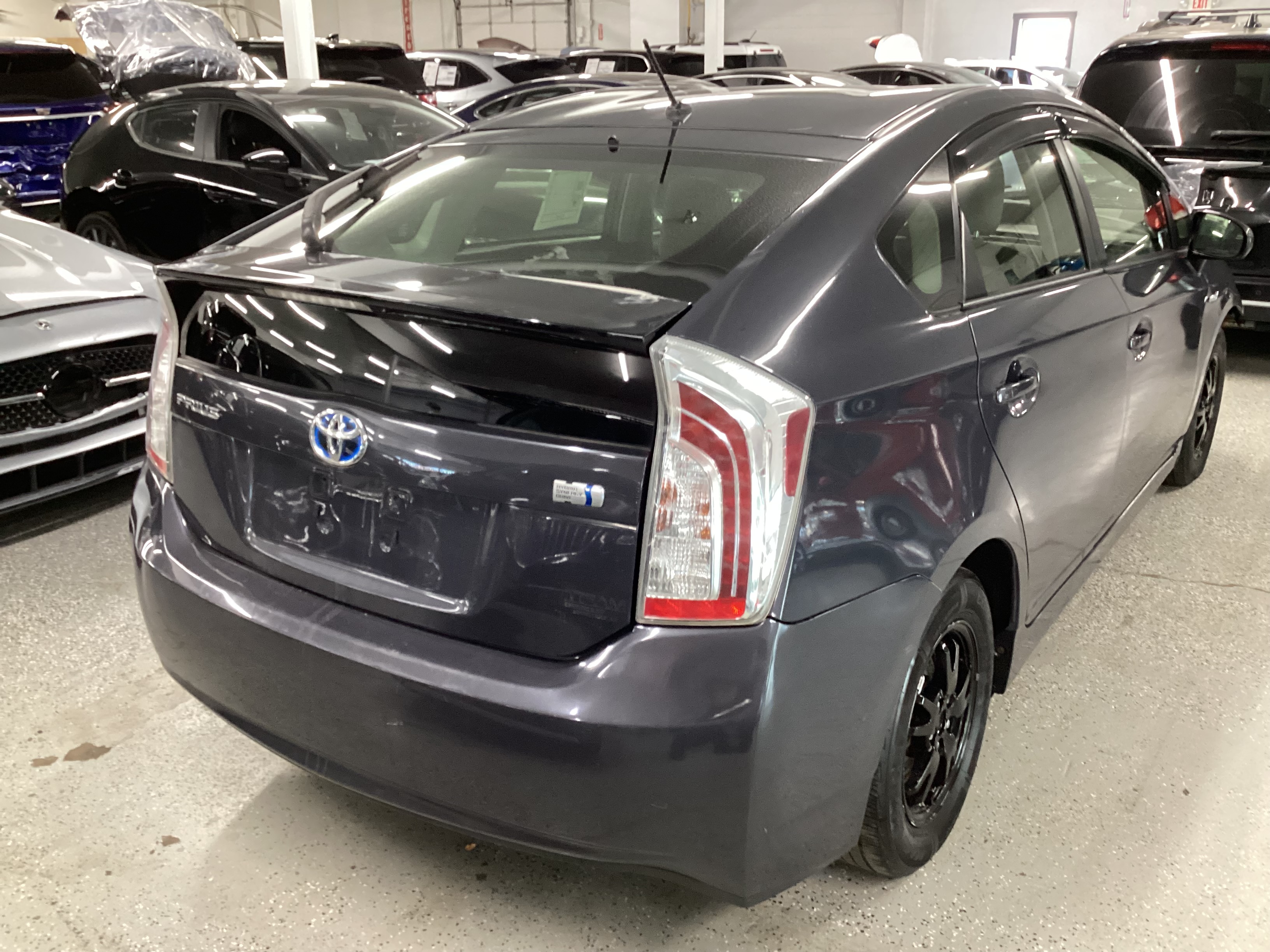 2013 TOYOTA Prius II - Image 3