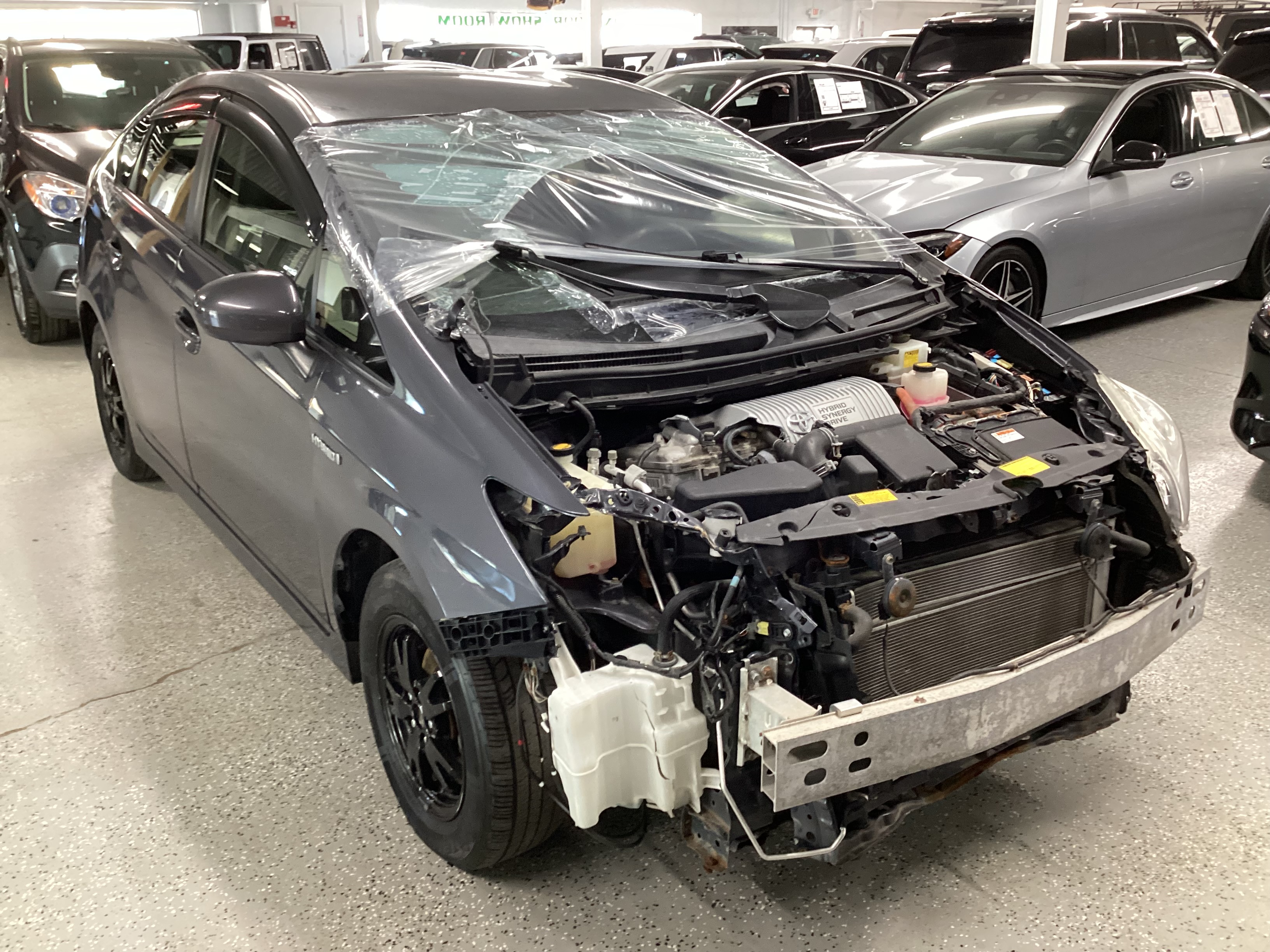 2013 TOYOTA Prius II - Image 4