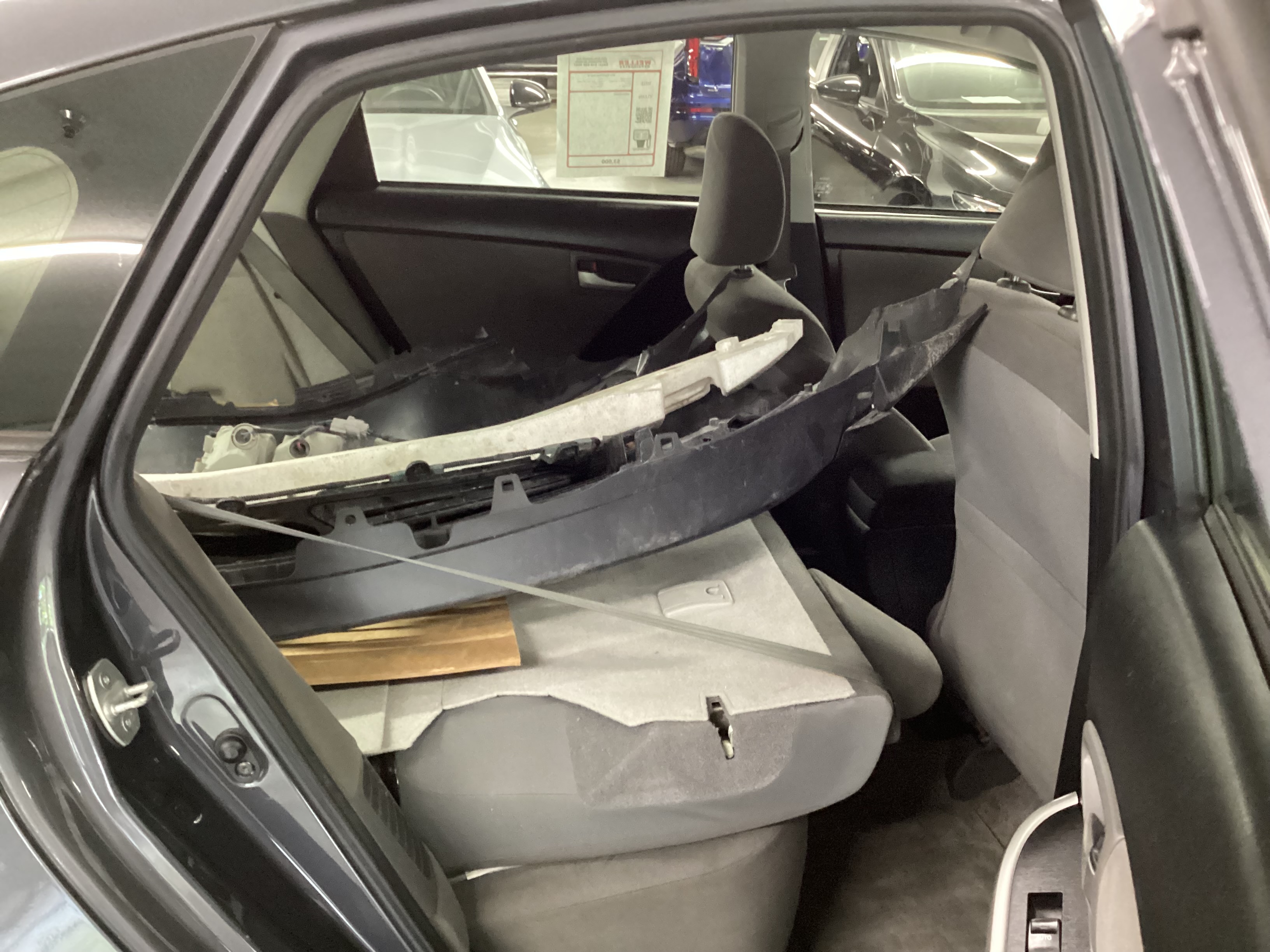 2013 TOYOTA Prius II - Image 8