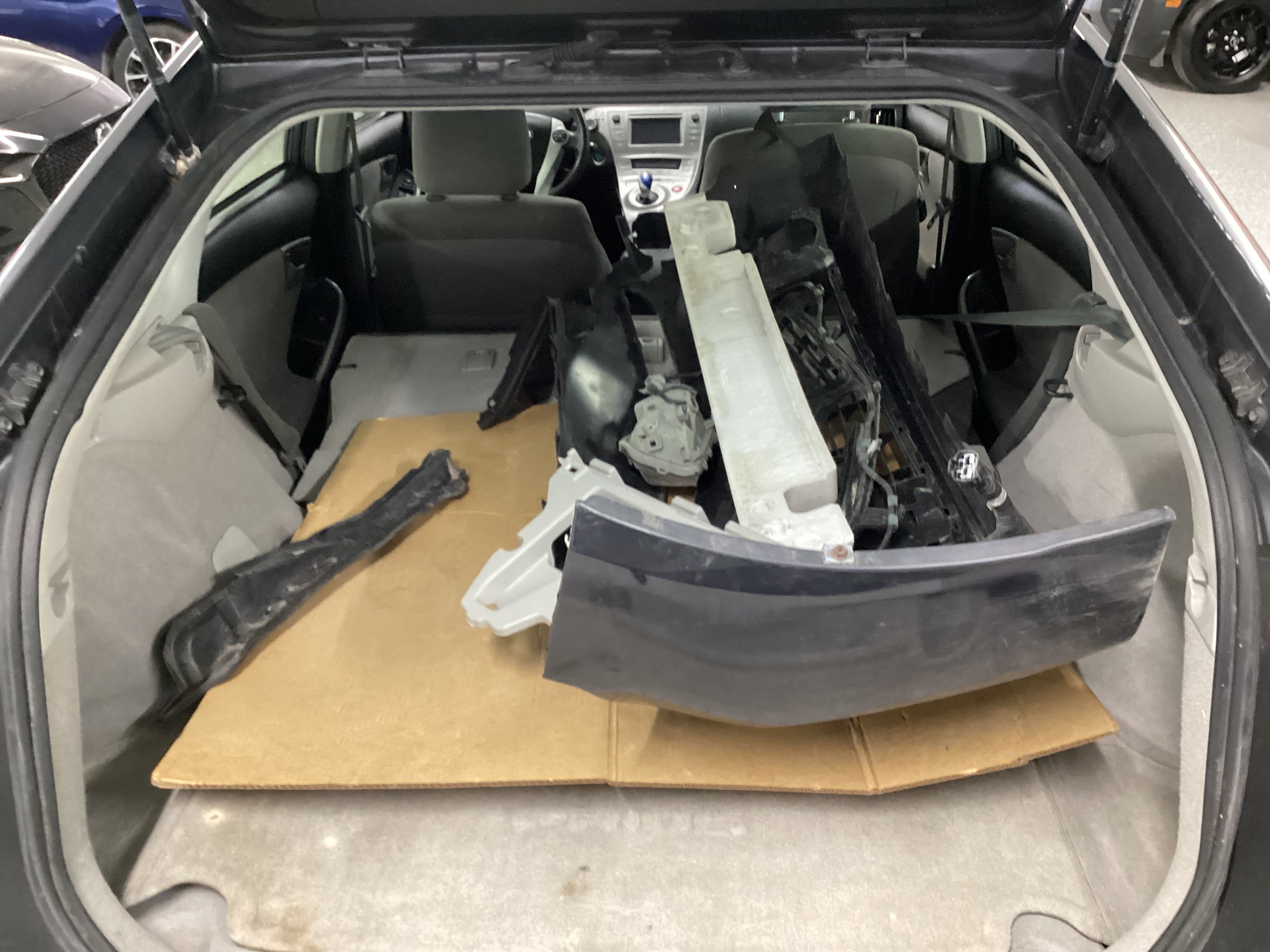 2013 TOYOTA Prius II - Image 11