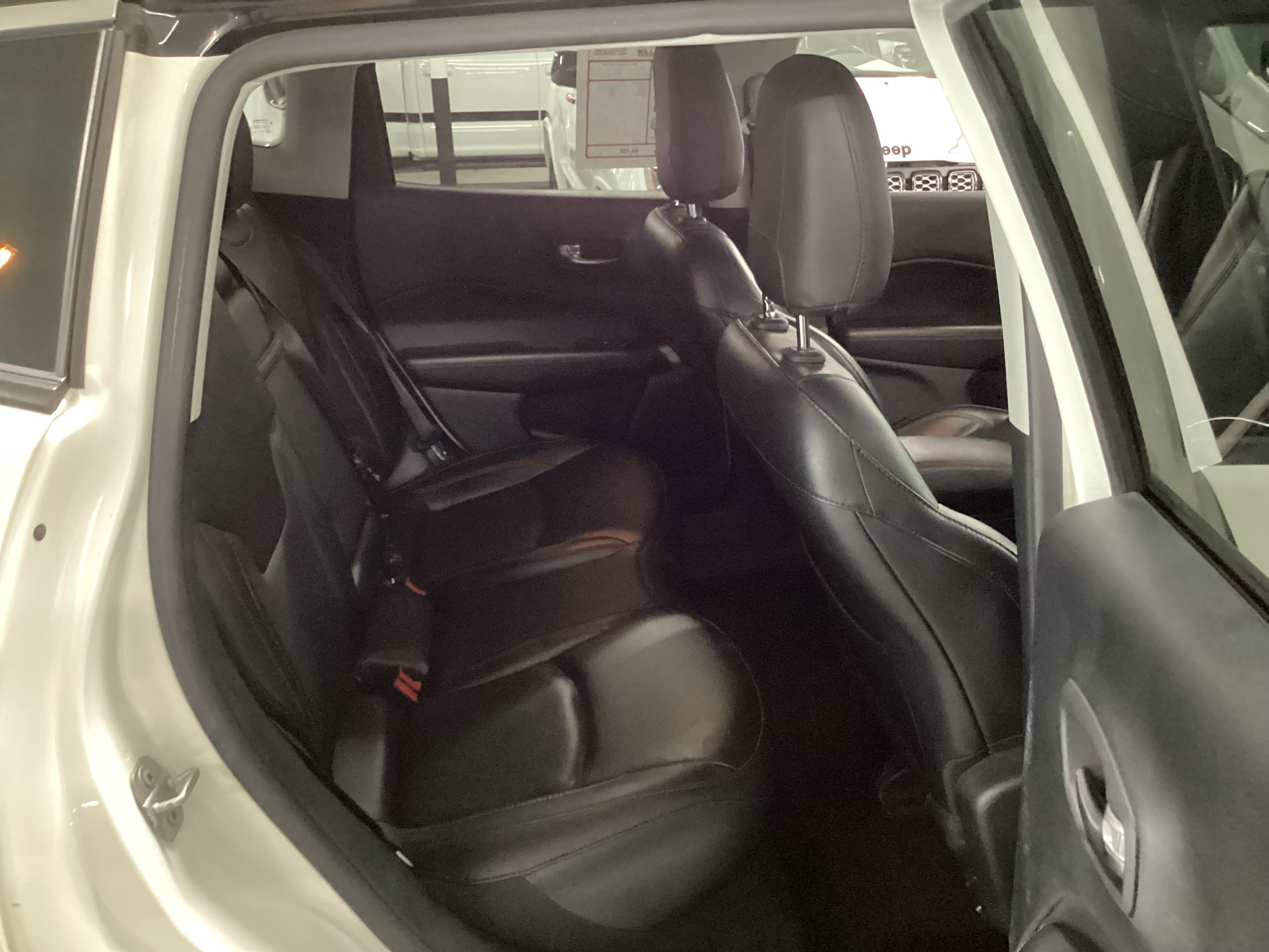 2020 JEEP Compass Limited - Image 10