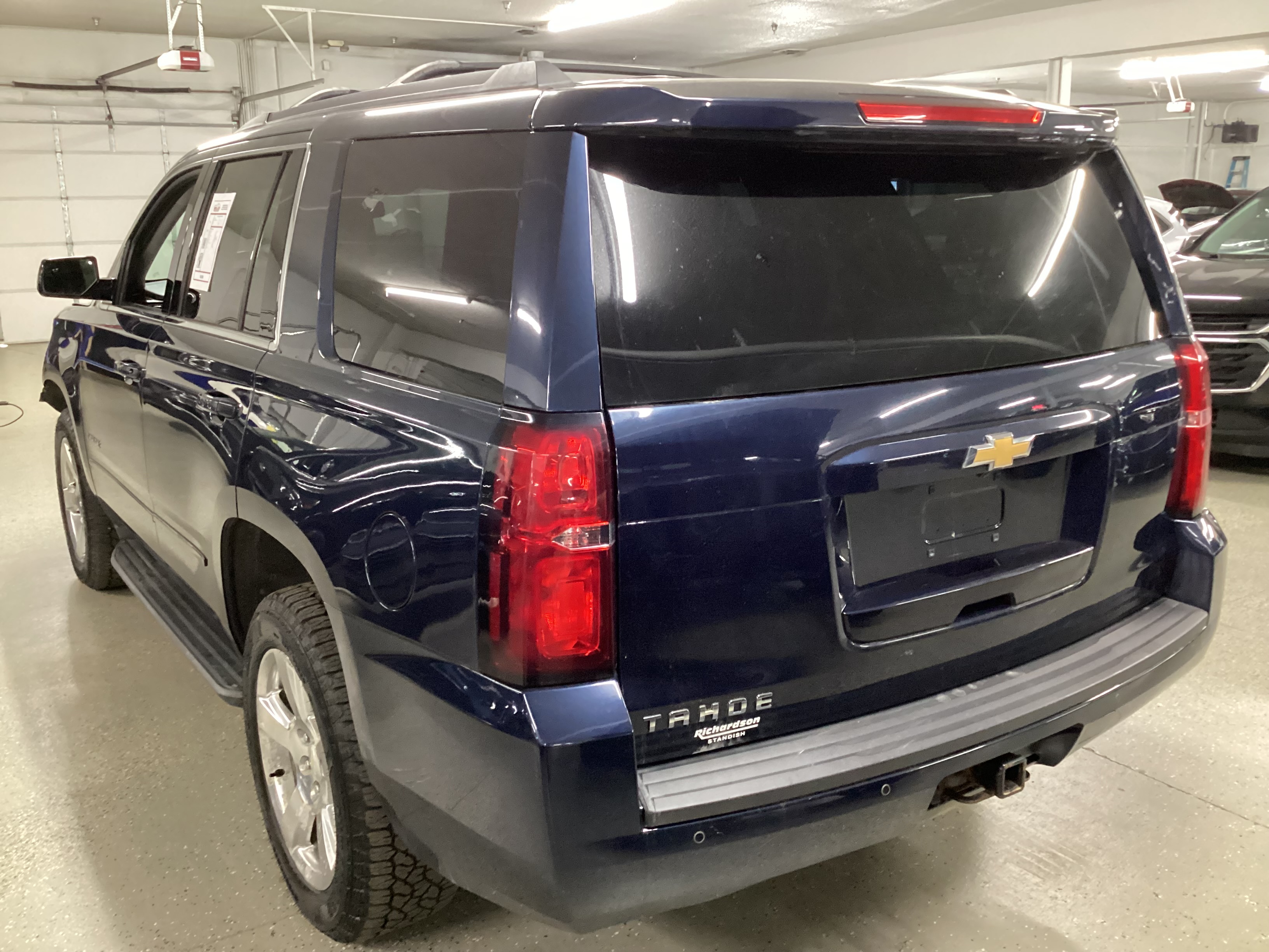 2017 CHEVROLET Tahoe LS 4WD - Image 2
