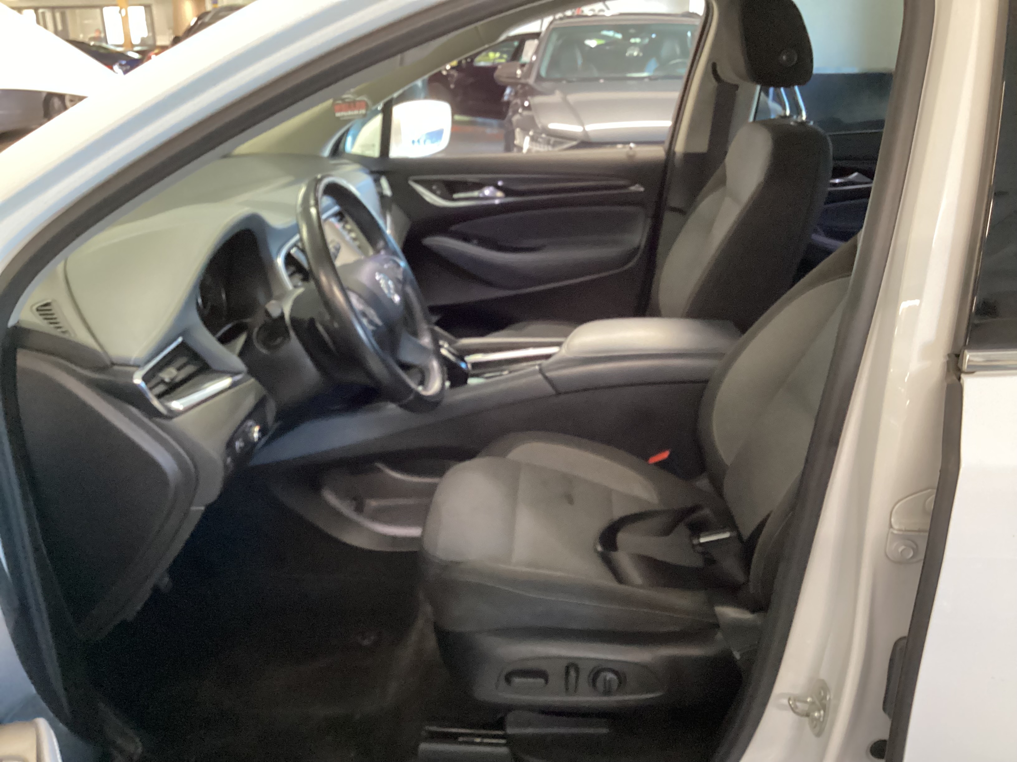 2019 BUICK Enclave Preferred - Image 6