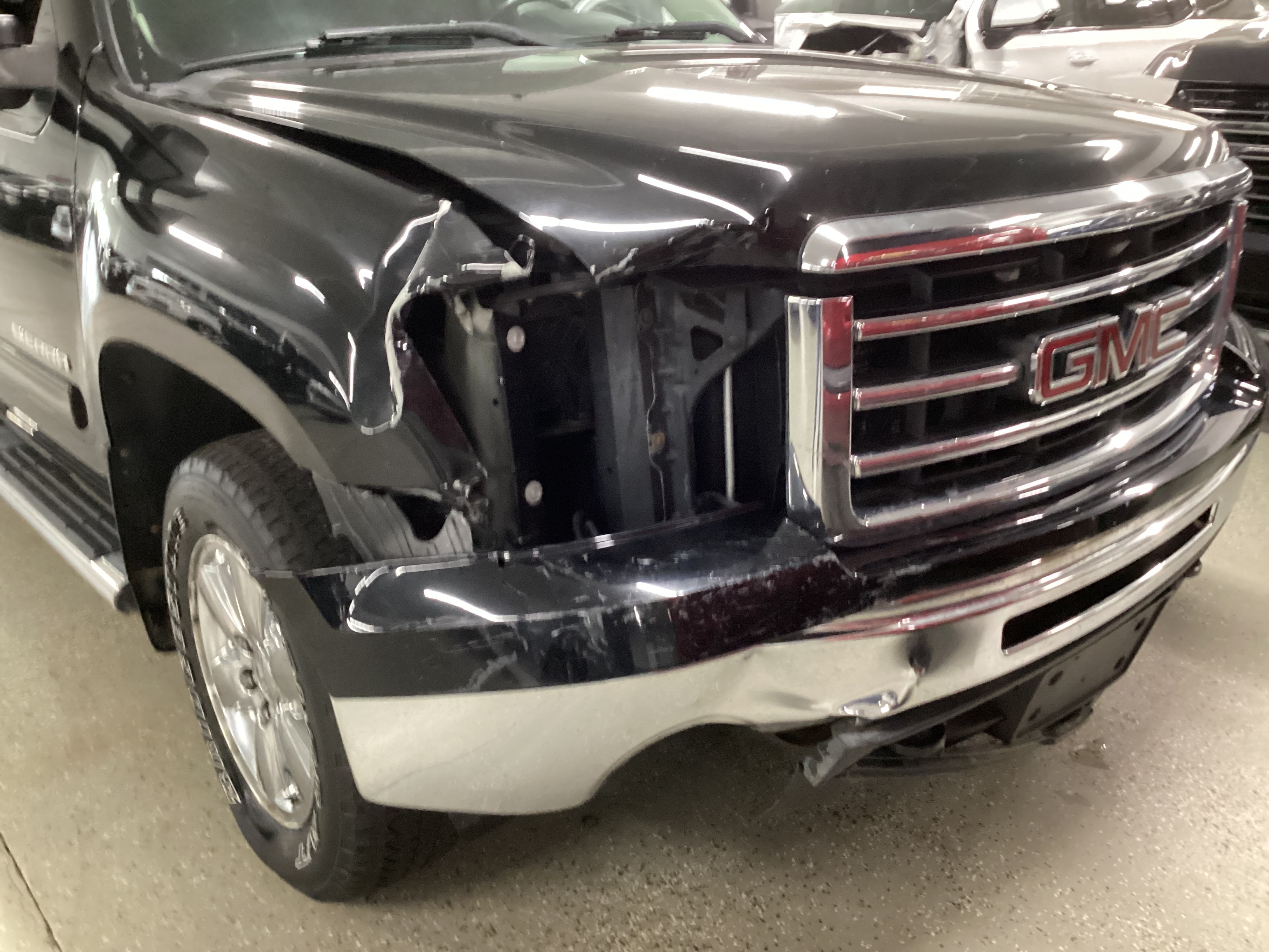 2013 GMC Sierra 4WD Crew Cab SLE - Image 5