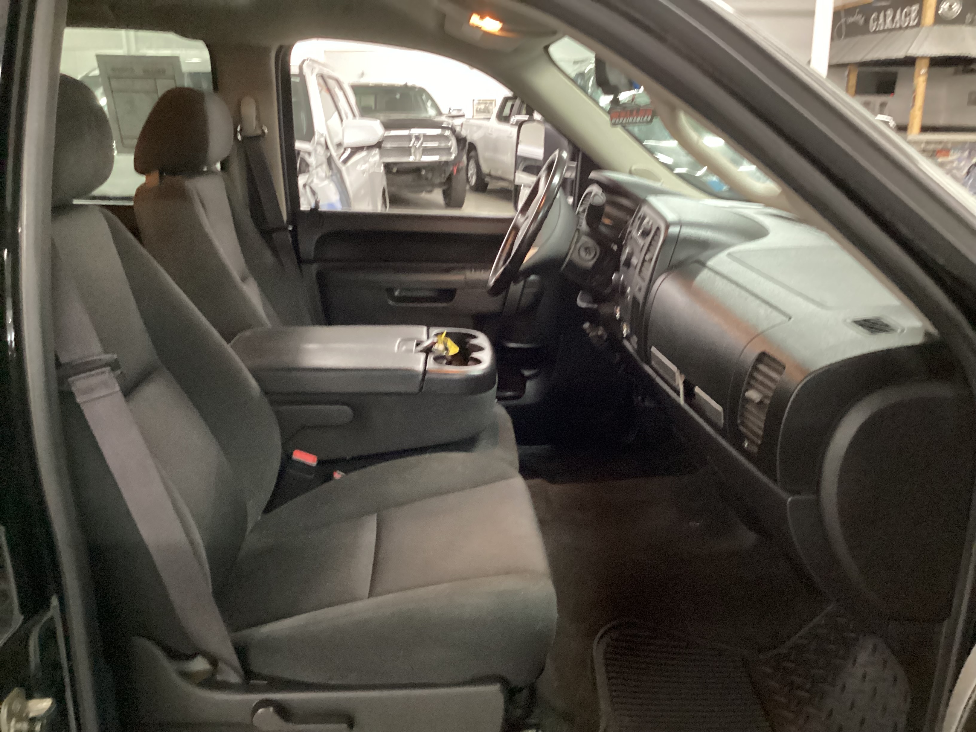 2013 GMC Sierra 4WD Crew Cab SLE - Image 11
