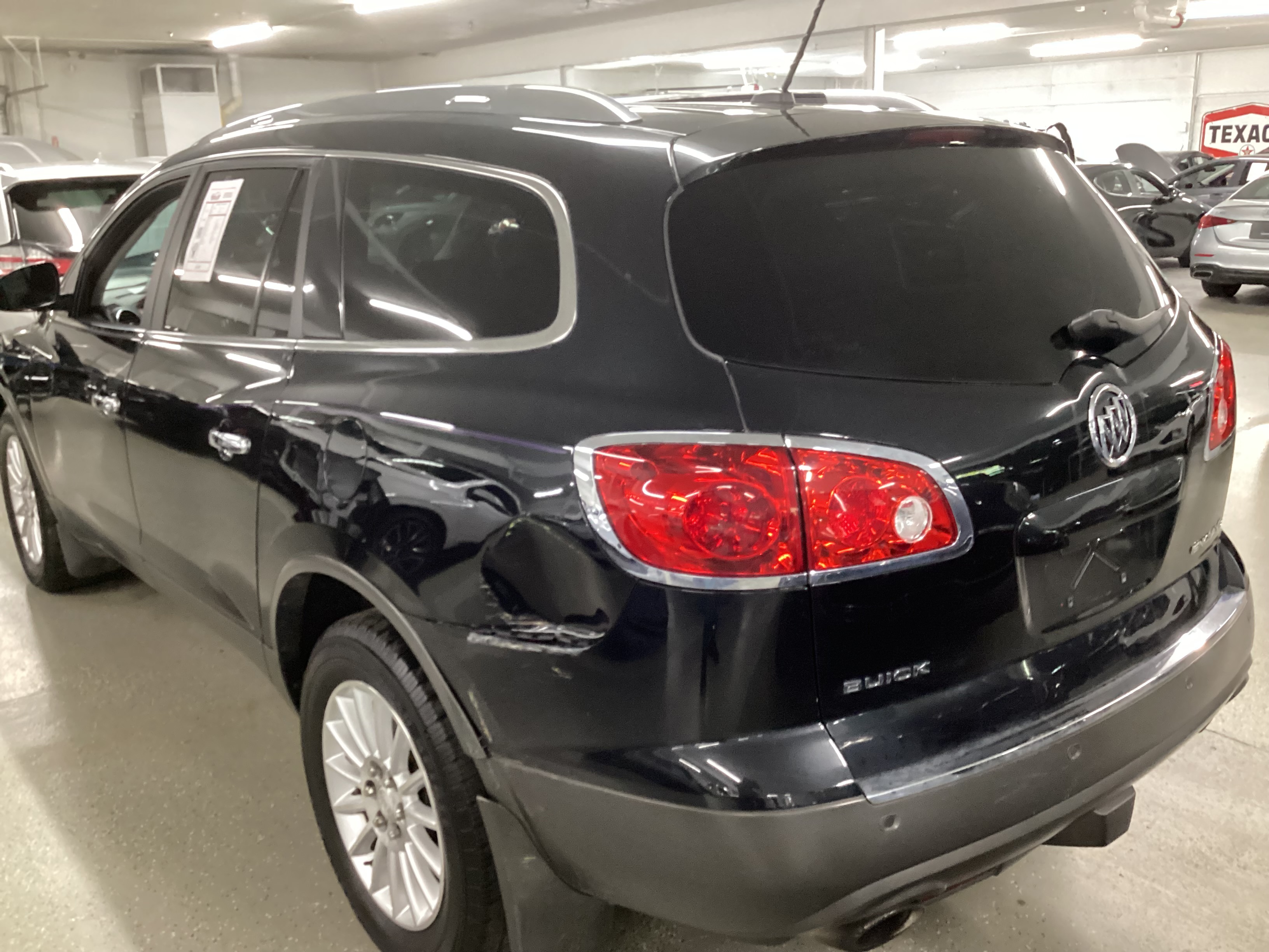 2012 BUICK Enclave Convenience - Image 2