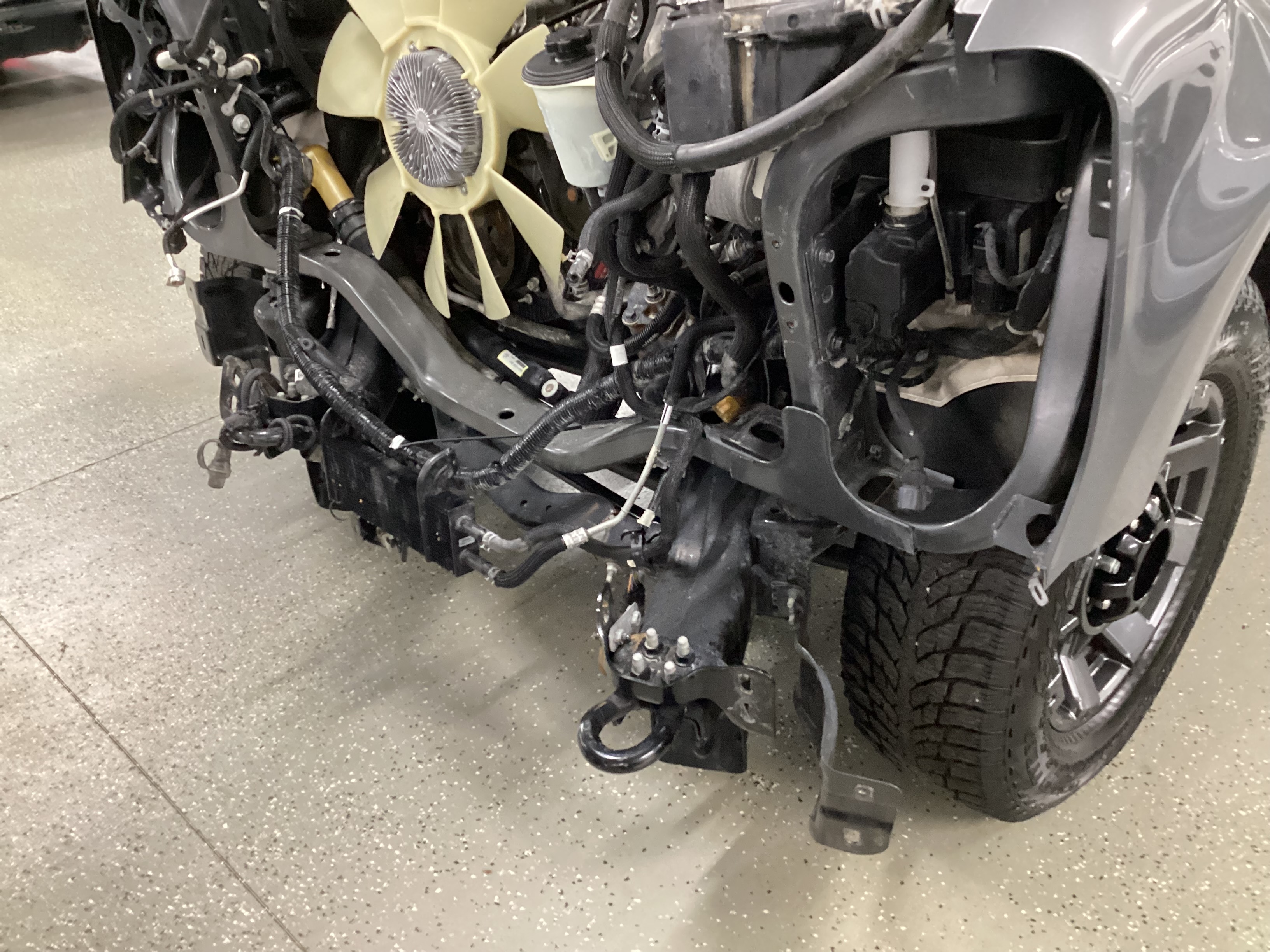 2023 FORD F-250 Super Duty Lariat 4WD Crew Cab - Image 17