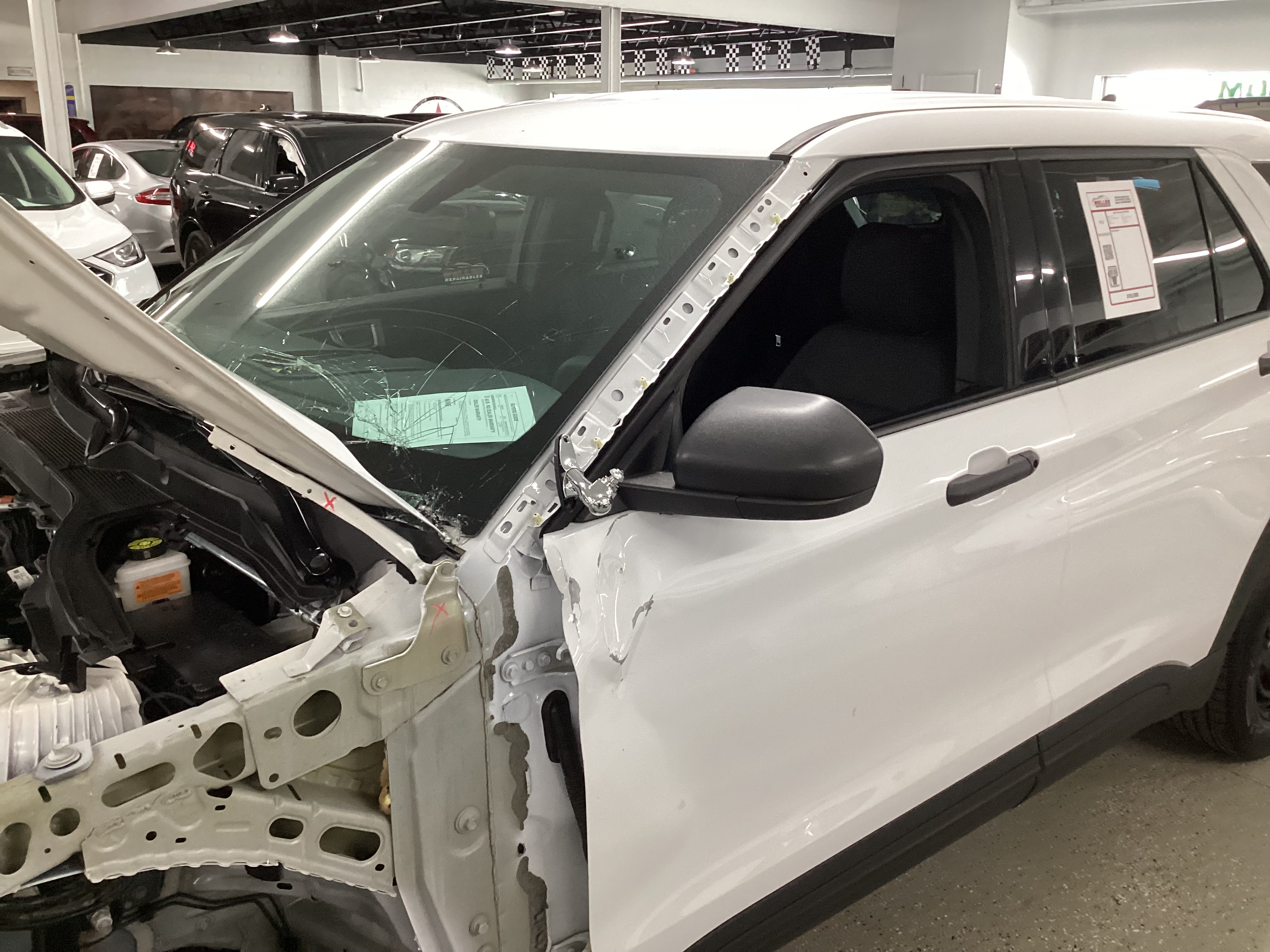 2023 FORD Explorer Police 4WD - Image 8