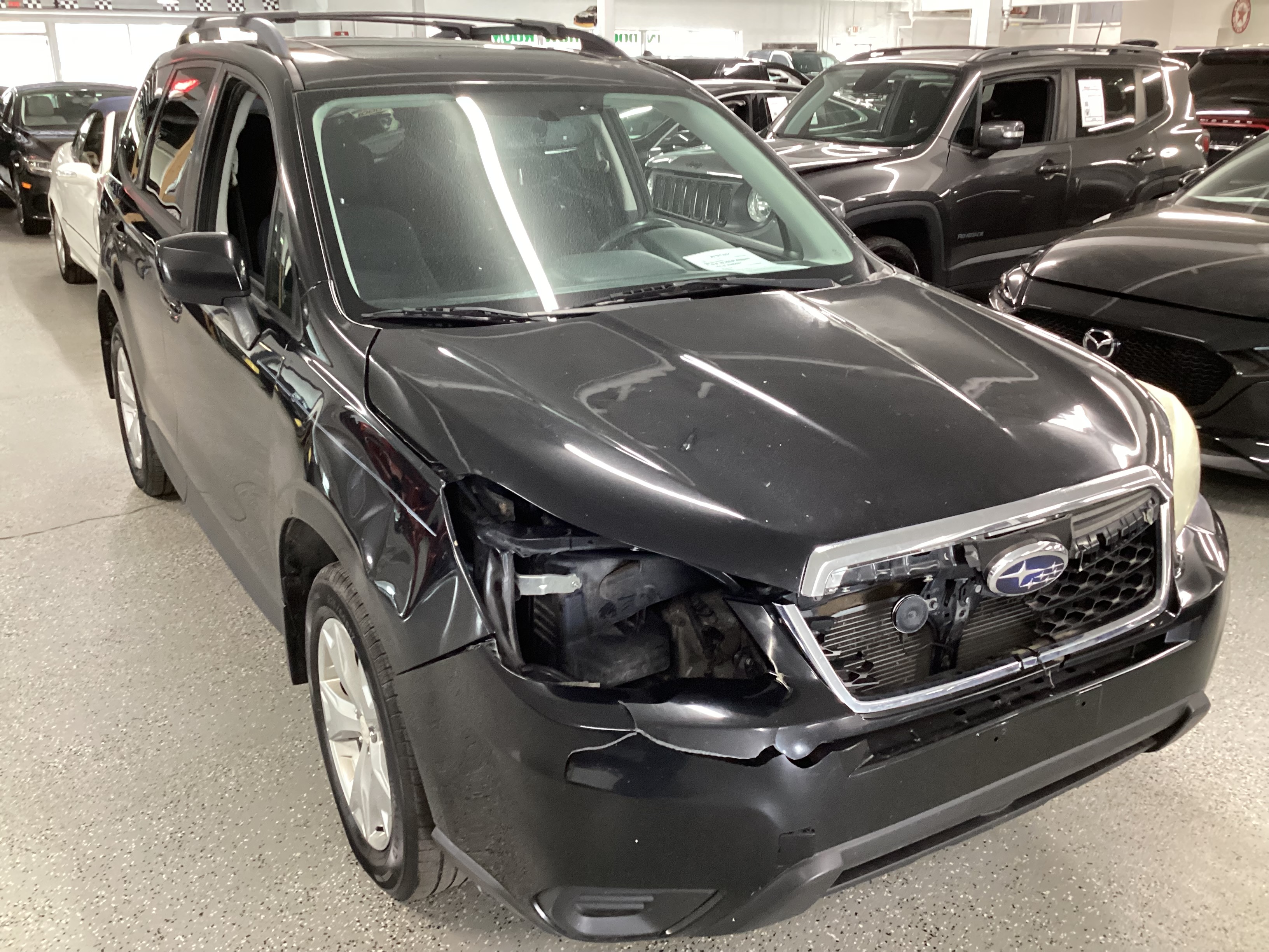 2015 SUBARU Forester Premium AWD - Image 4