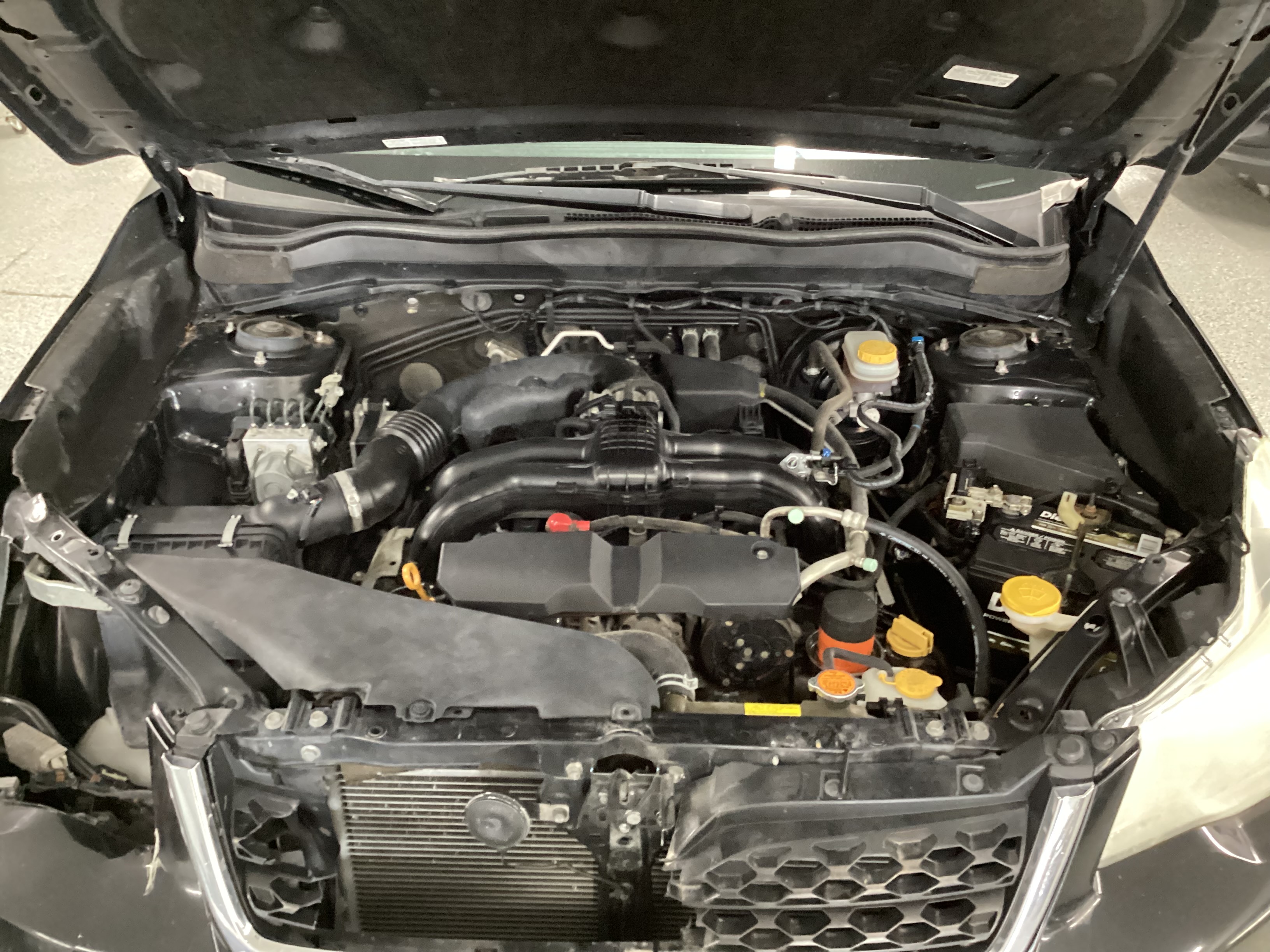 2015 SUBARU Forester Premium AWD - Image 14