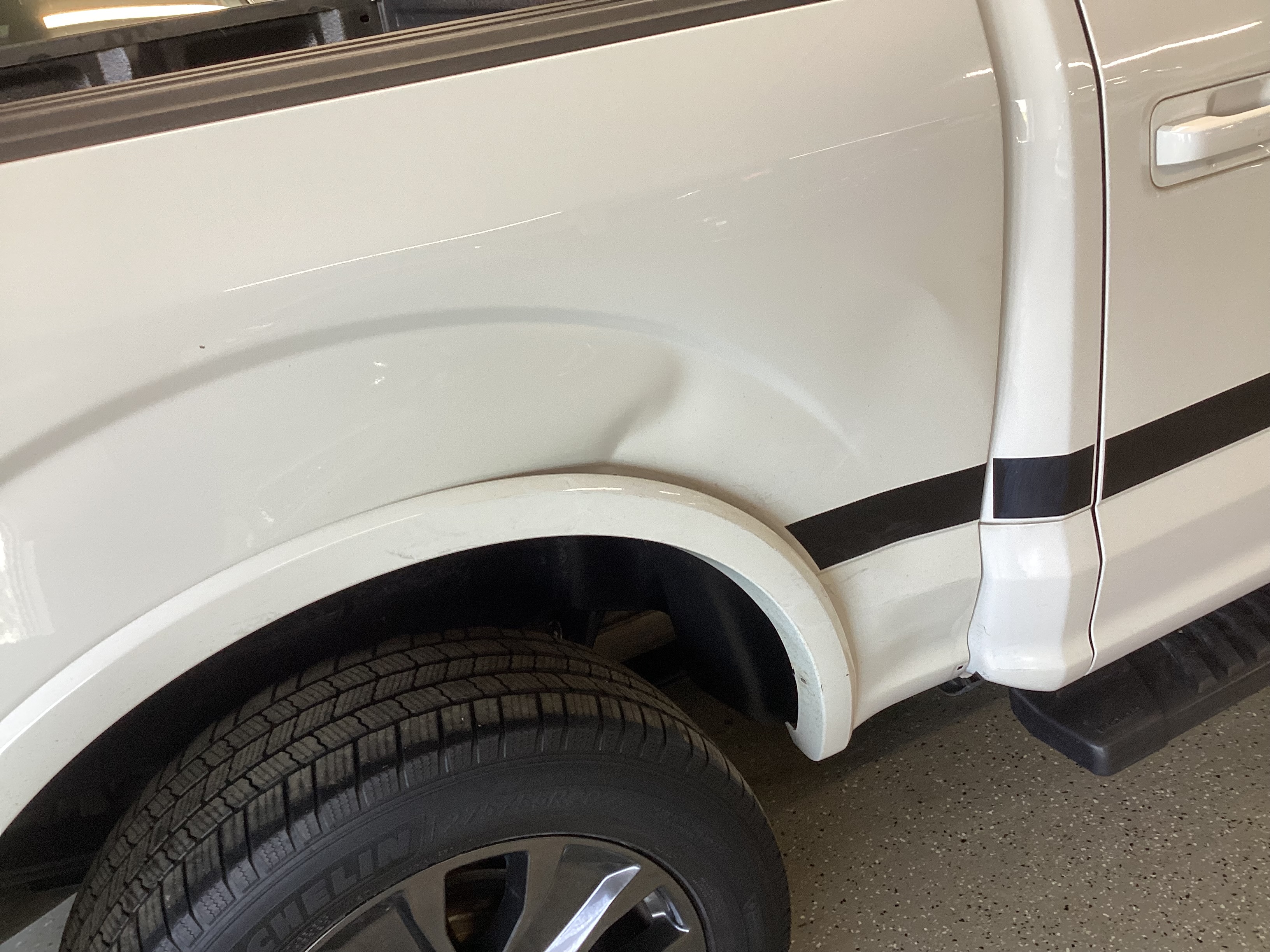 2018 FORD F-150 SuperCrew 4x4 XLT - Image 14