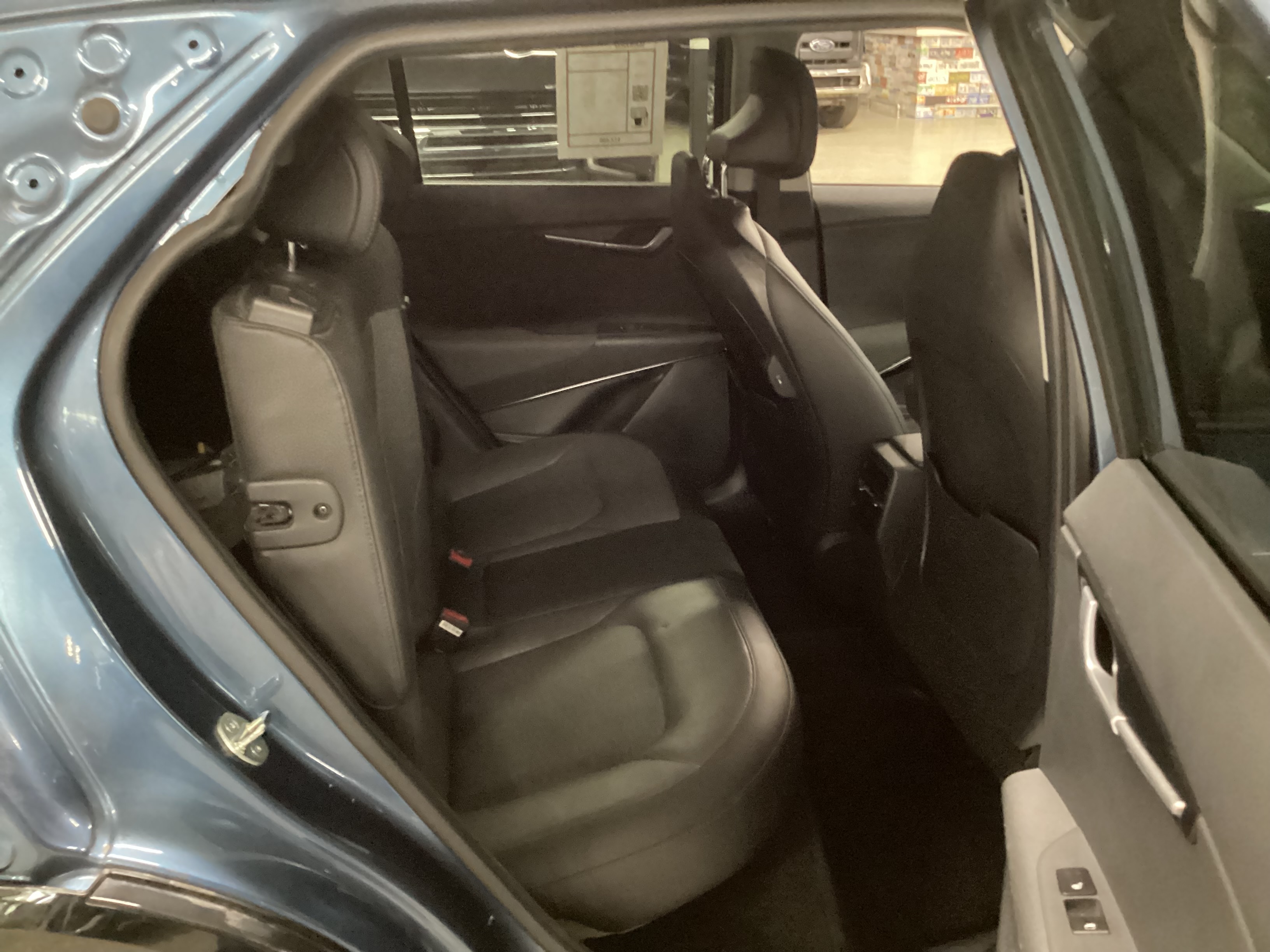 2023 KIA Niro SX Touring Plug-In Hybrid - Image 12