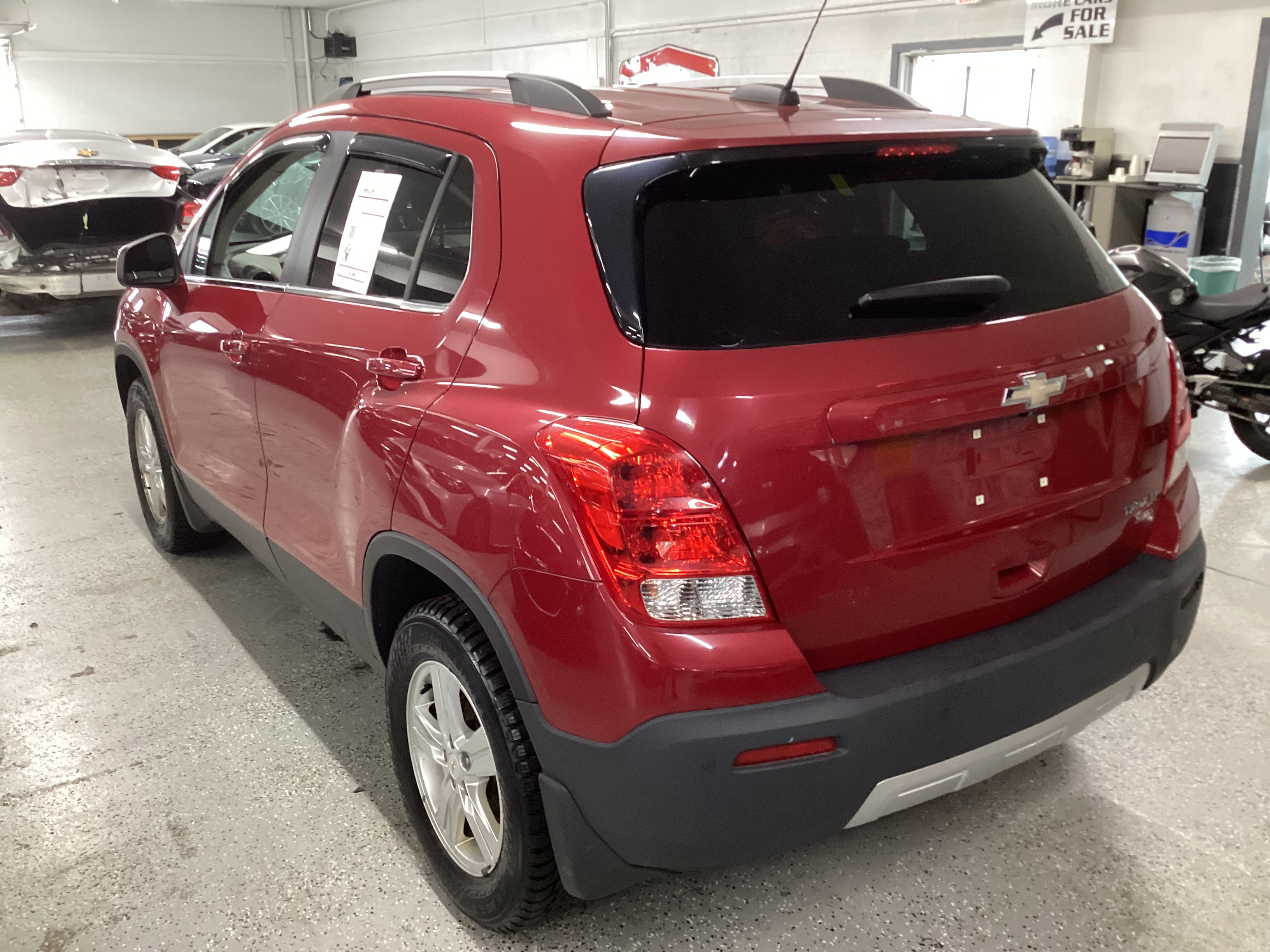 2015 CHEVROLET Trax LT AWD - Image 2