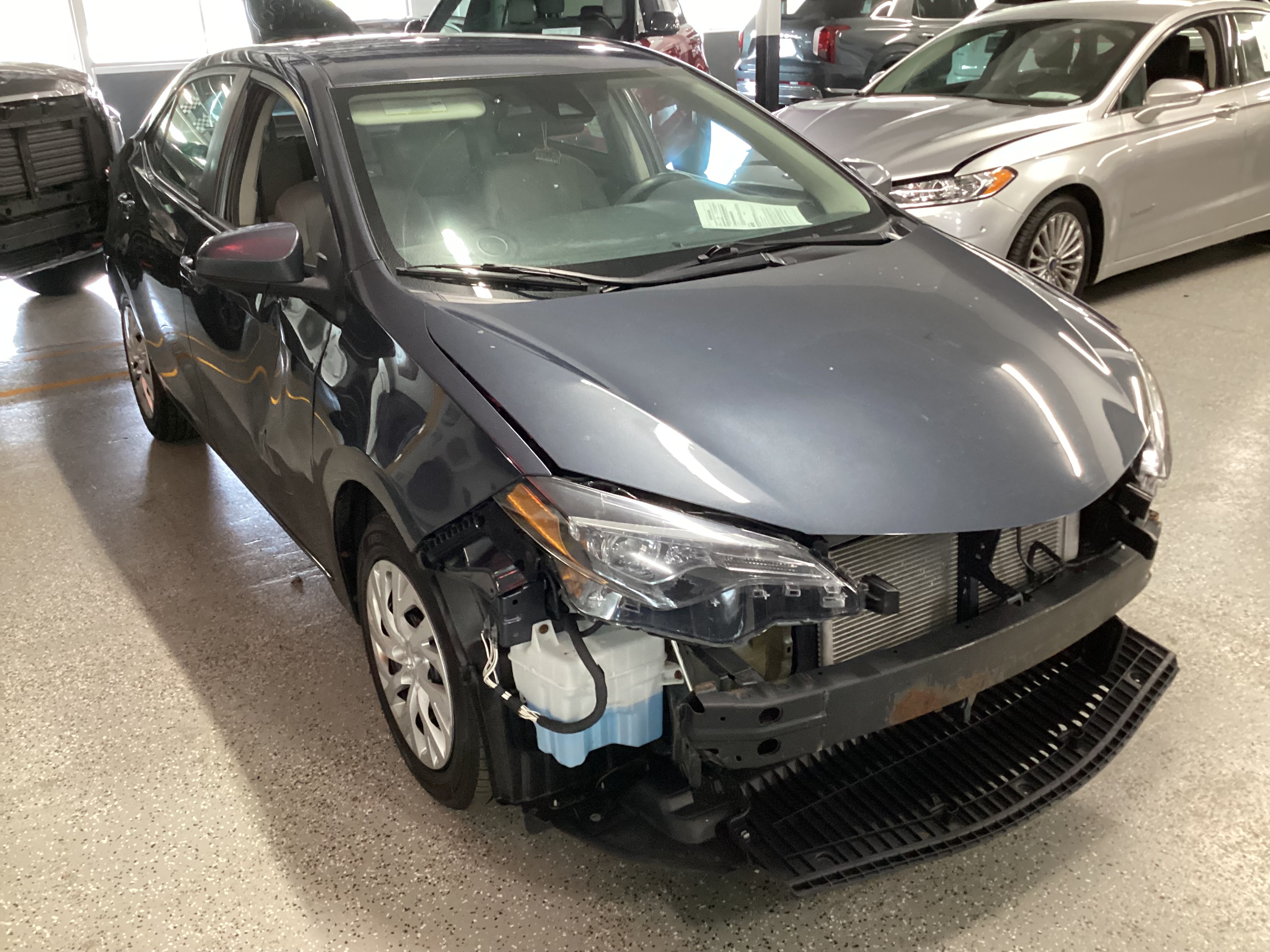 2018 TOYOTA Corolla LE - Image 4
