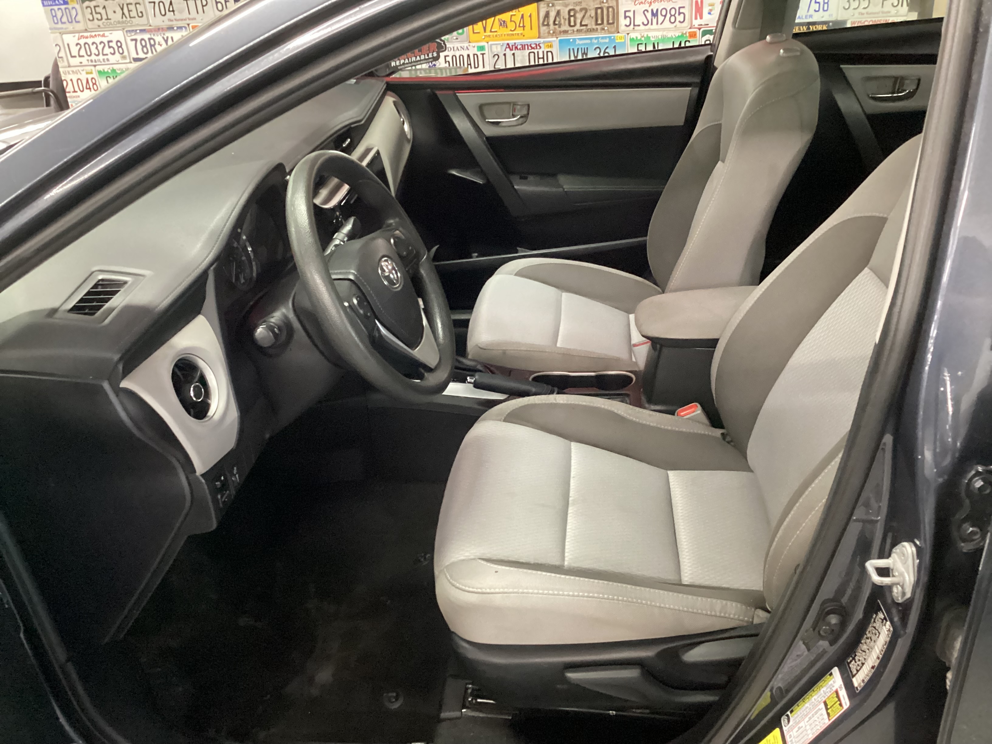 2018 TOYOTA Corolla LE - Image 7