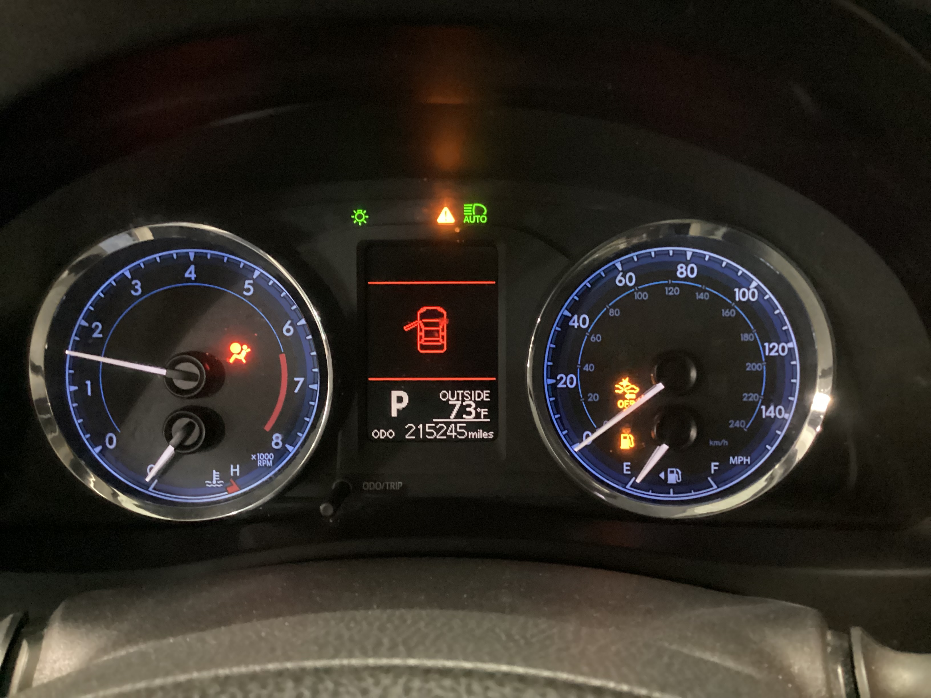 2018 TOYOTA Corolla LE - Image 15