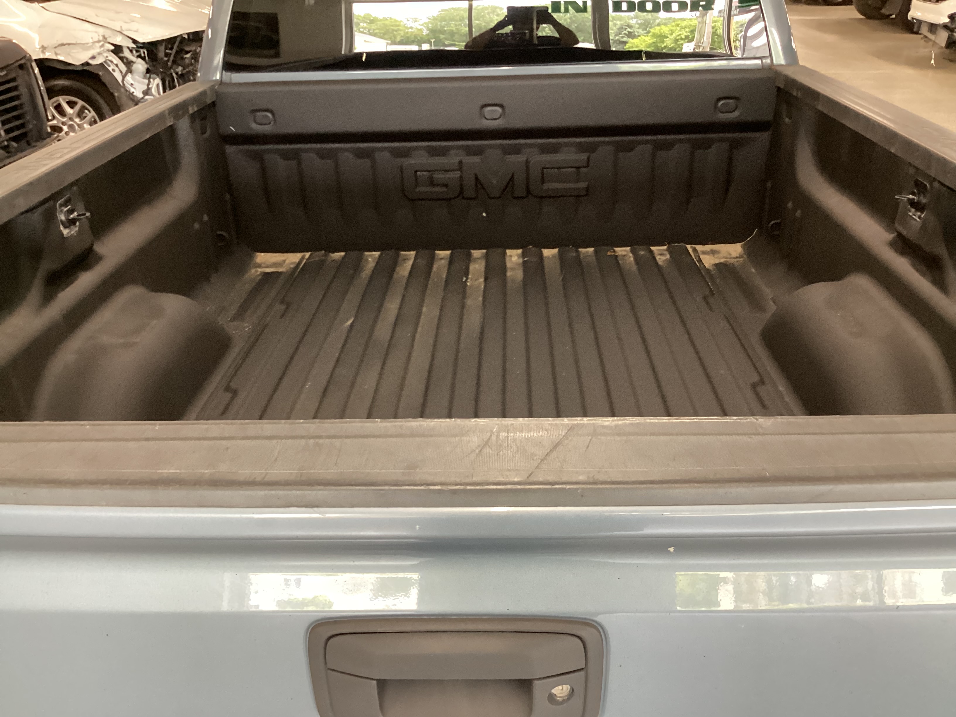 2016 GMC Sierra SLE 4WD Double Cab - Image 9