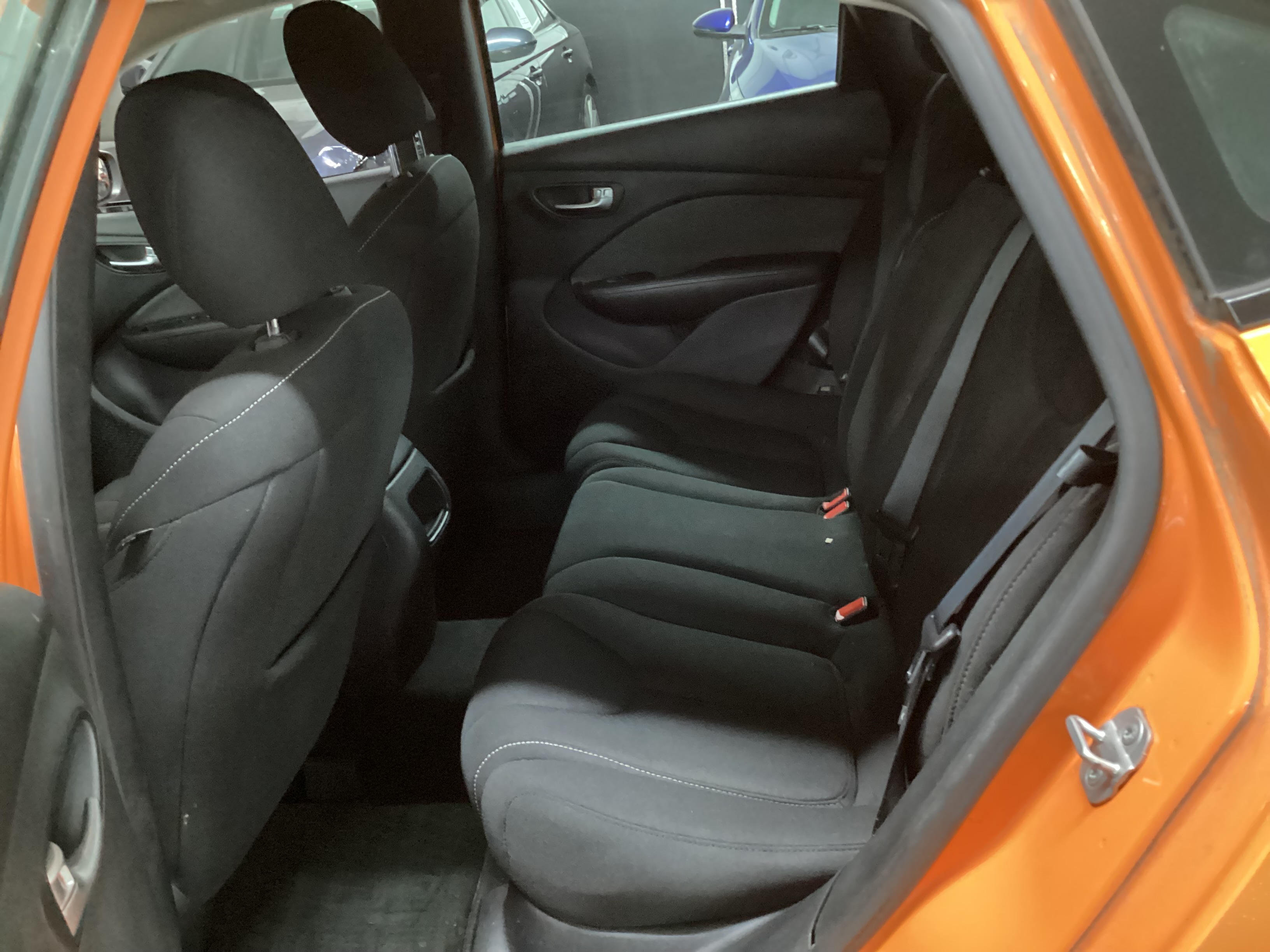 2013 DODGE Dart SXT - Image 8