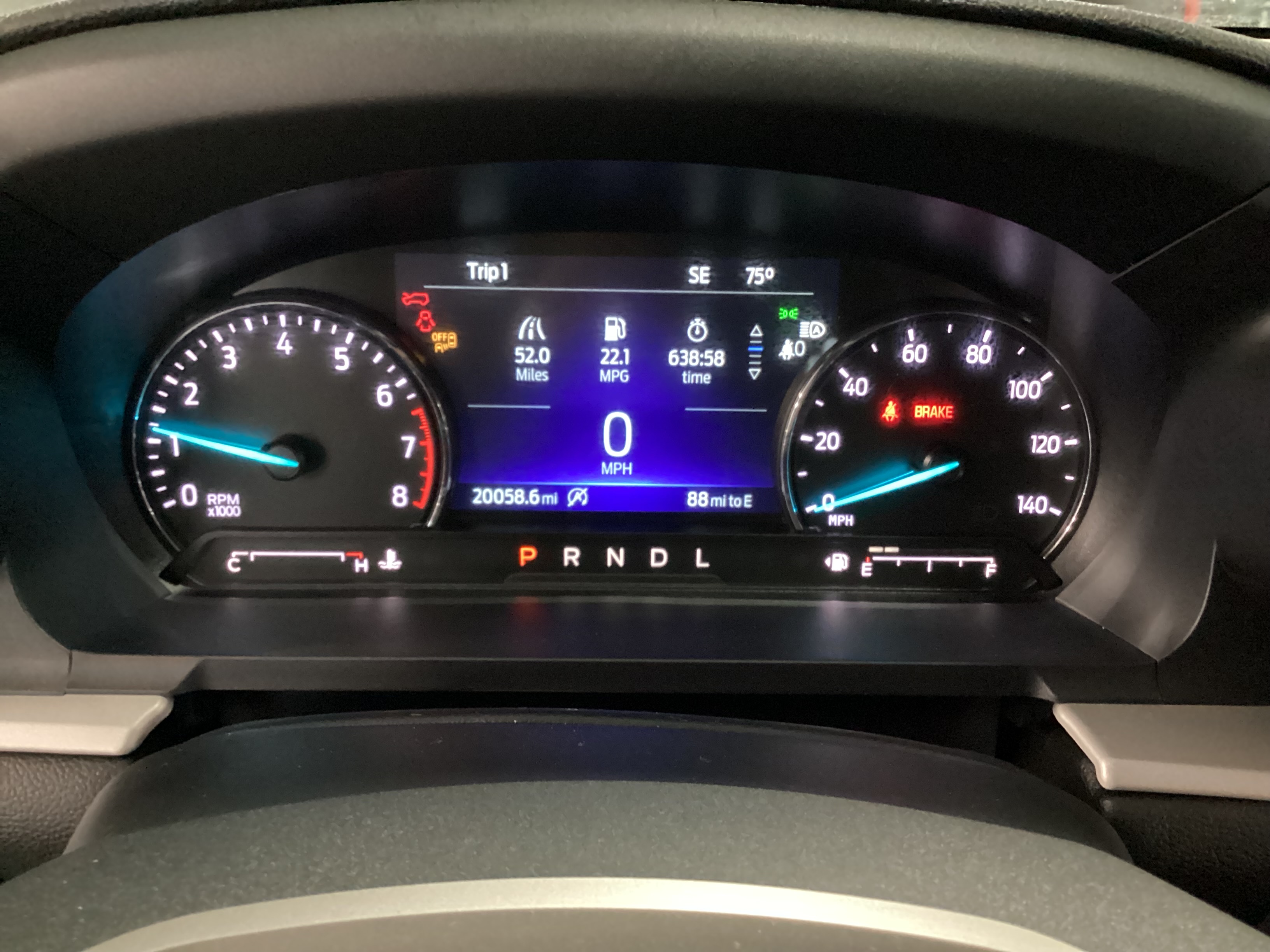2024 FORD Explorer XLT 4WD - Image 11