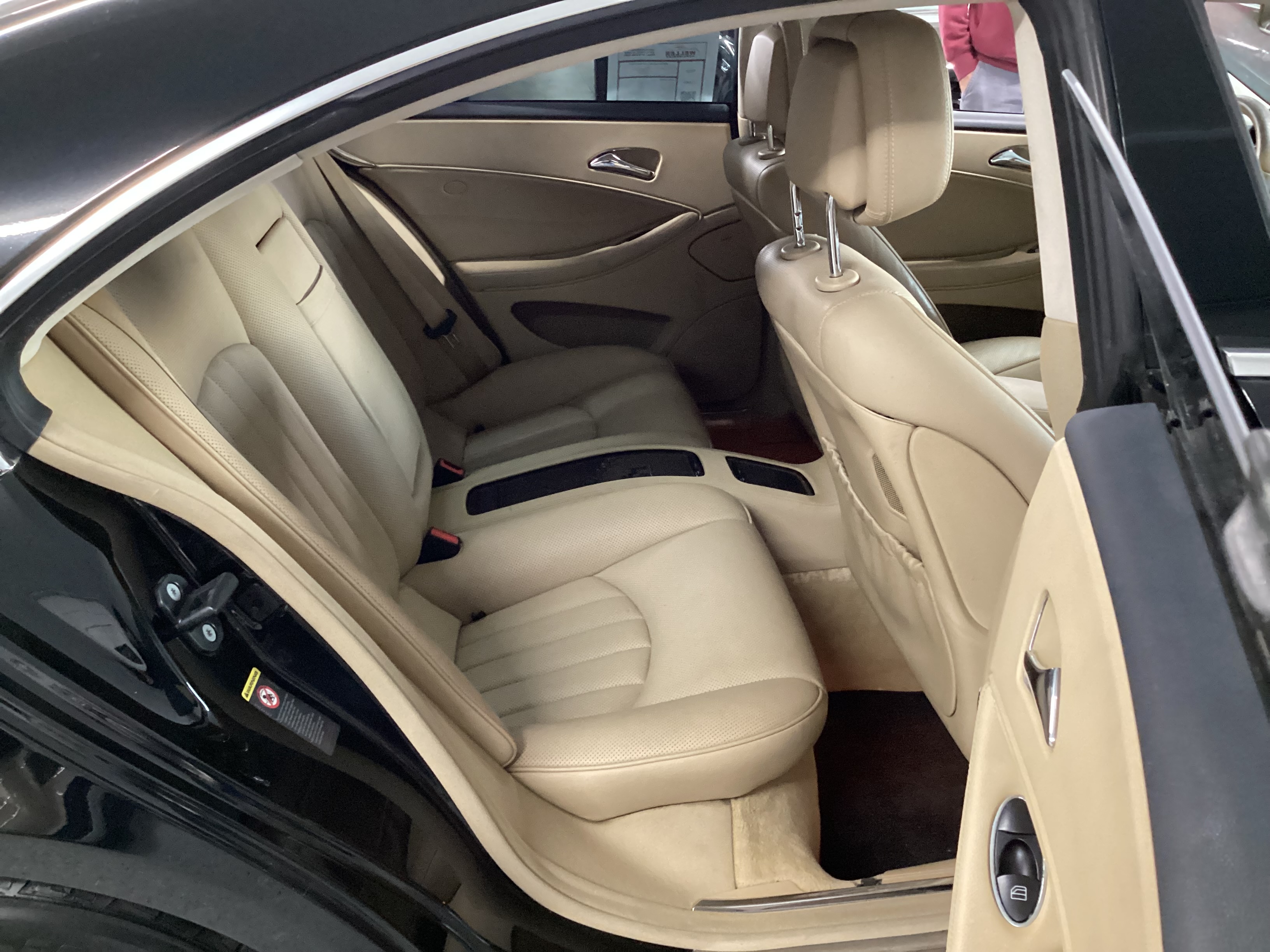 2009 MERCEDES-BENZ CLS-550 - Image 12