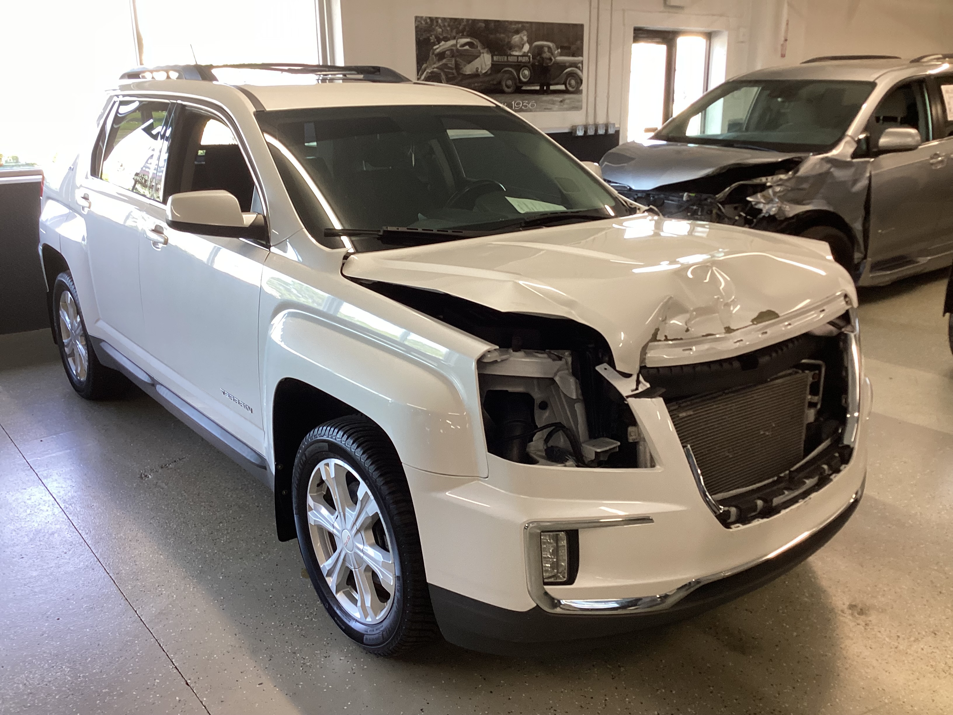 2017 GMC Terrain SLE2 - Image 4