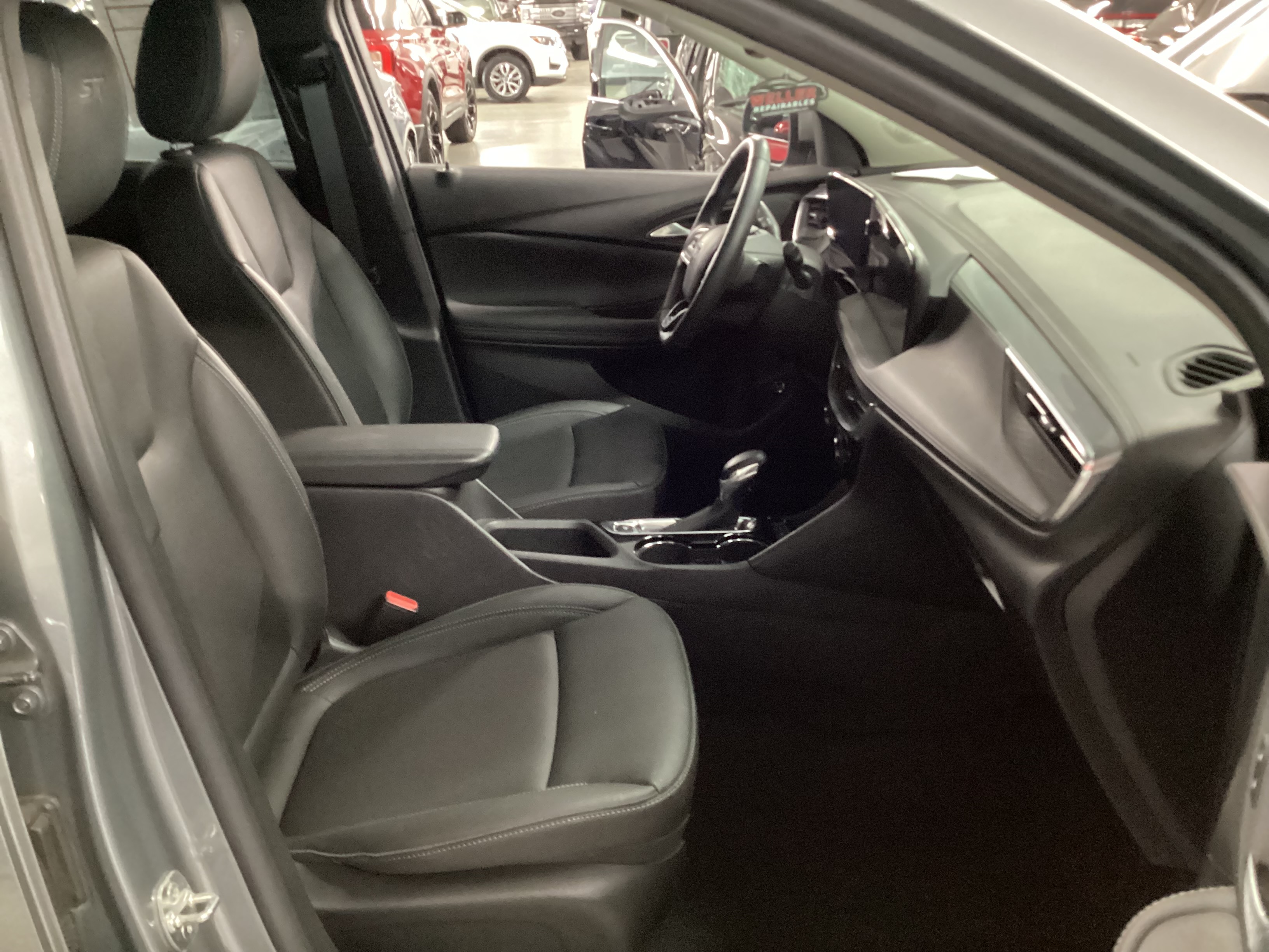 2024 BUICK Encore GX Sport Touring AWD - Image 13
