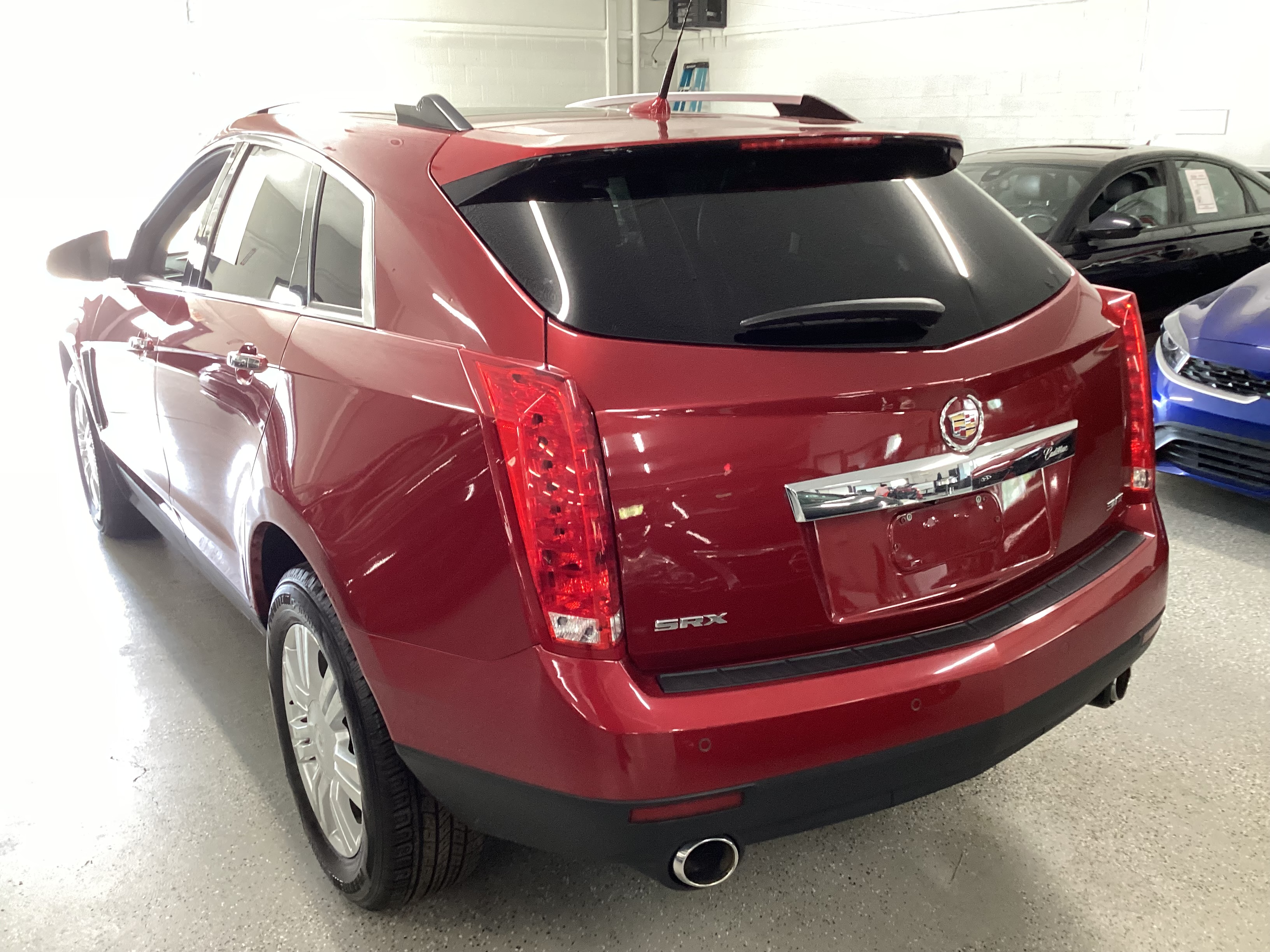 2013 CADILLAC SRX Luxury Collection - Image 2