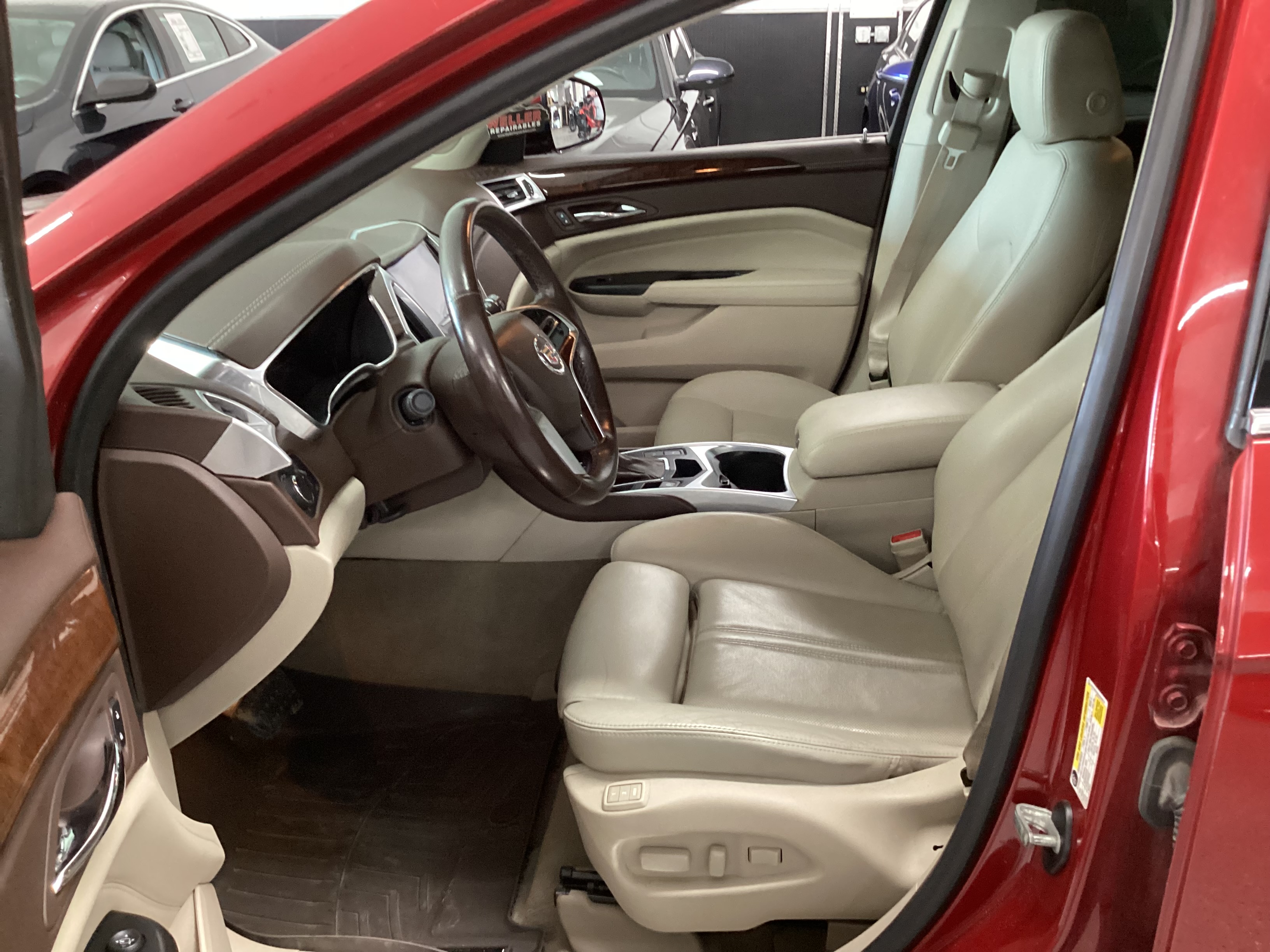 2013 CADILLAC SRX Luxury Collection - Image 6