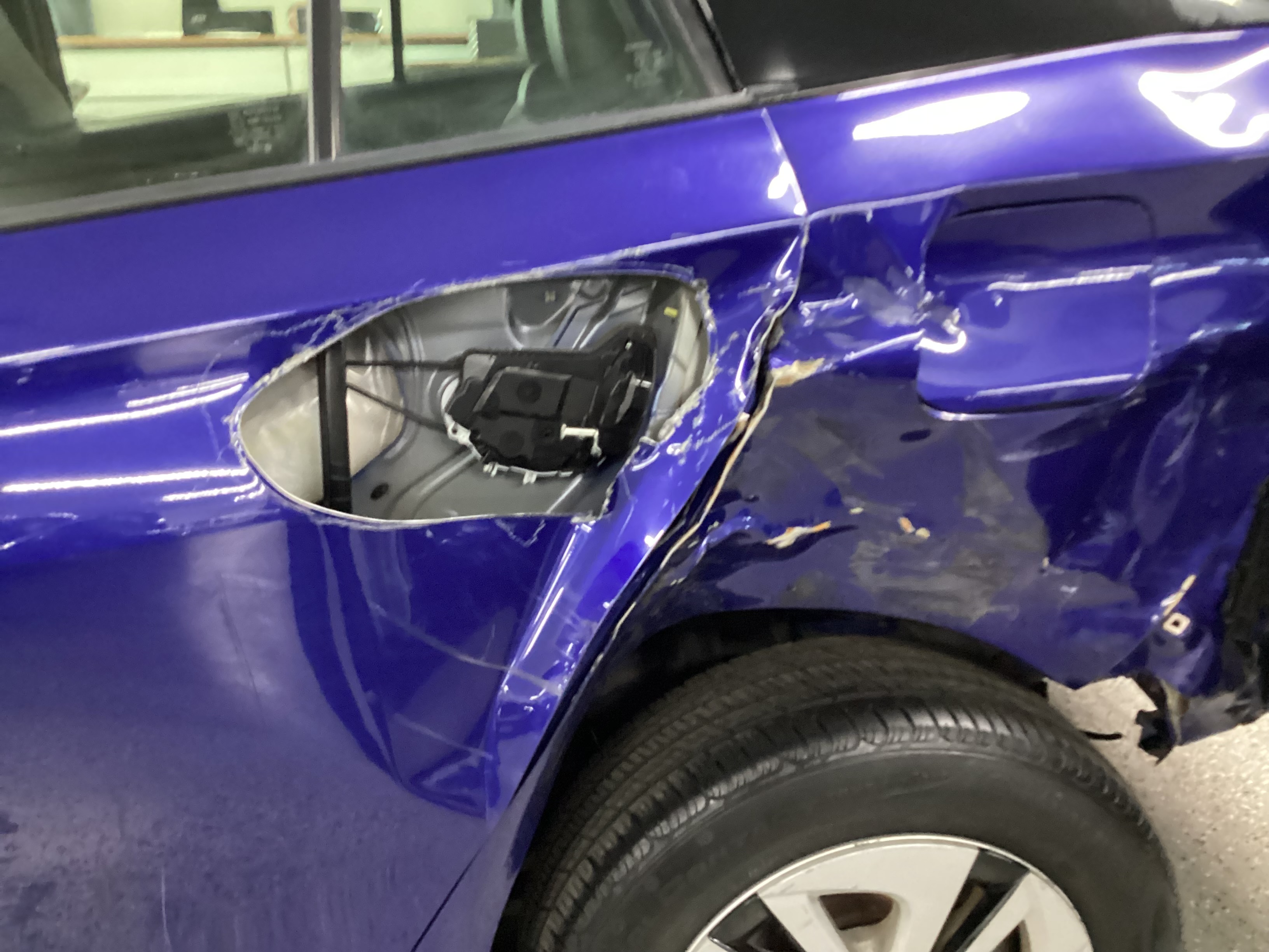 2016 TOYOTA Prius Four - Image 7