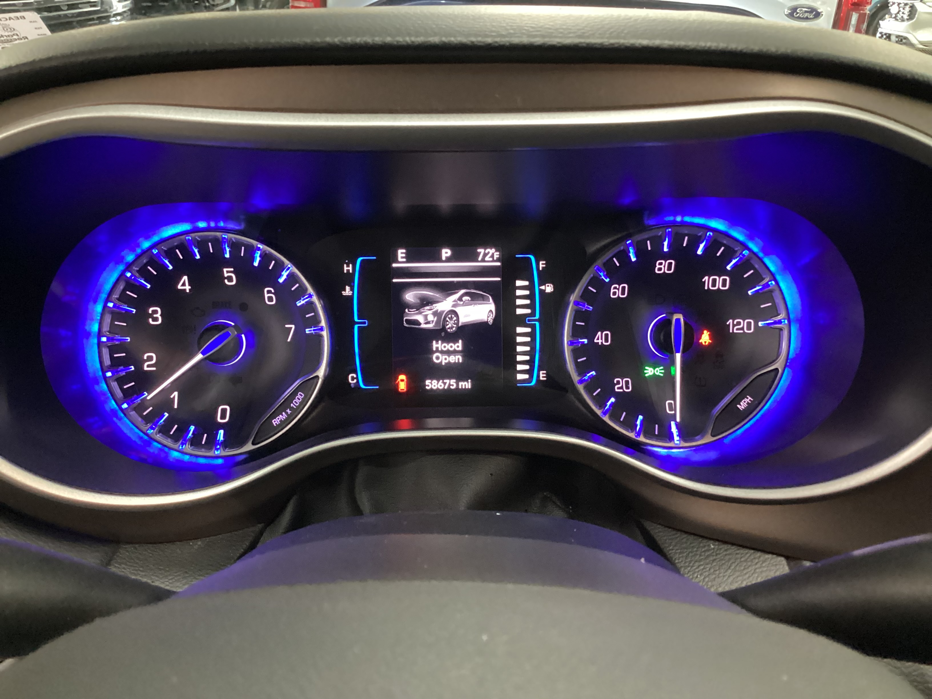 2017 CHRYSLER Pacifica Touring Plus - Image 13
