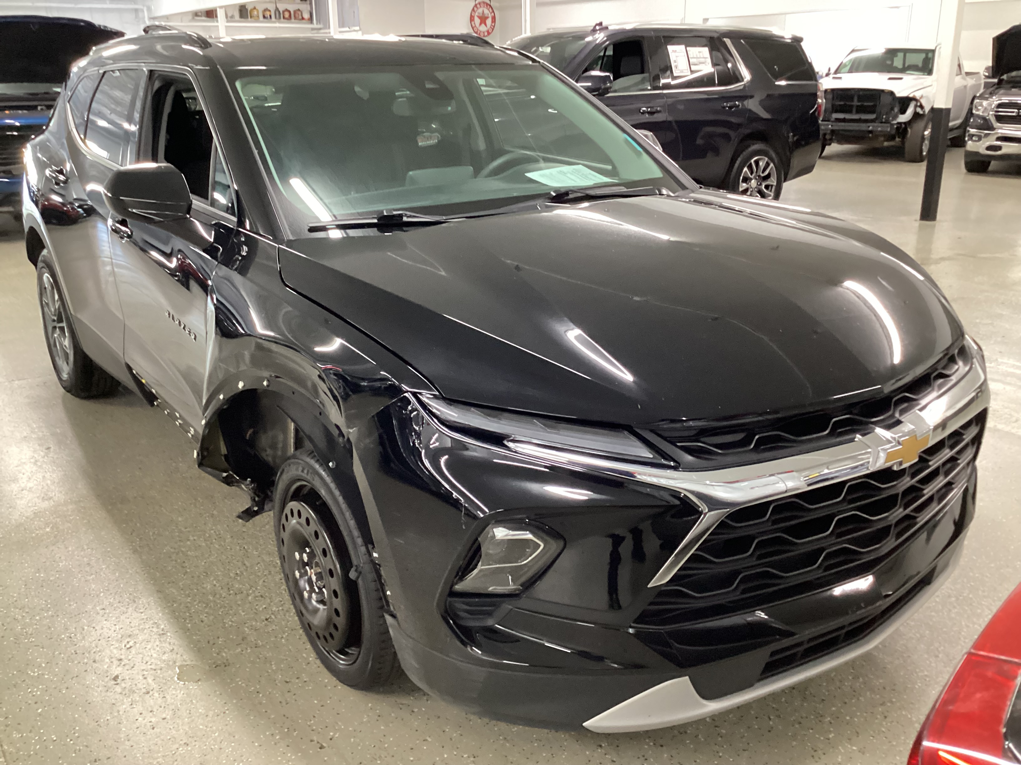 2025 CHEVROLET Blazer 2LT - Image 4