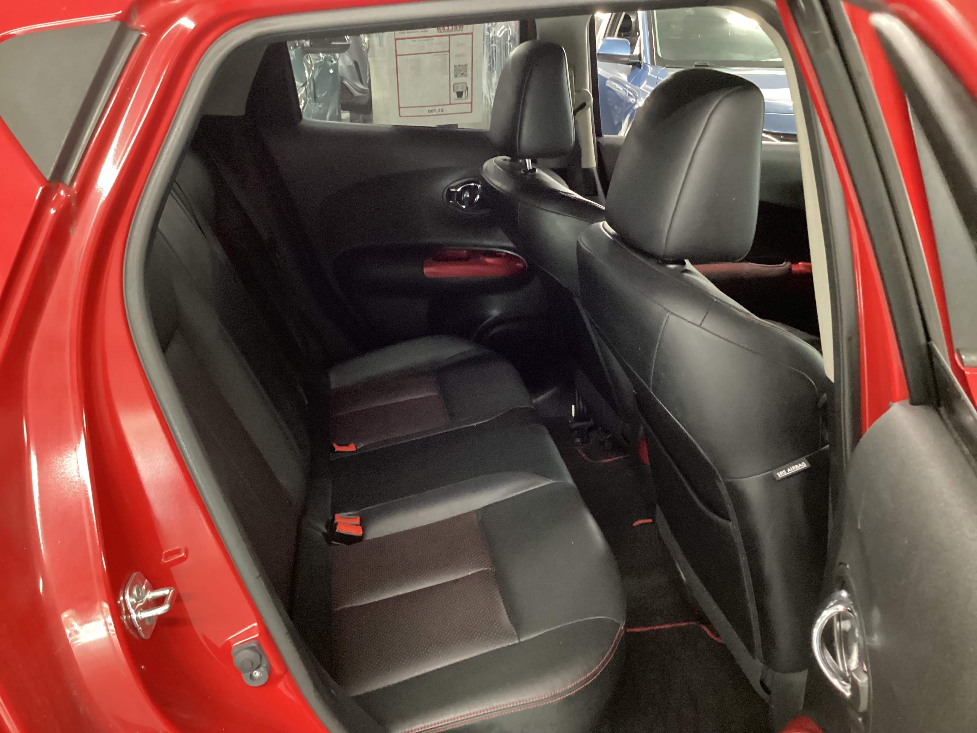 2015 NISSAN Juke SL AWD - Image 11
