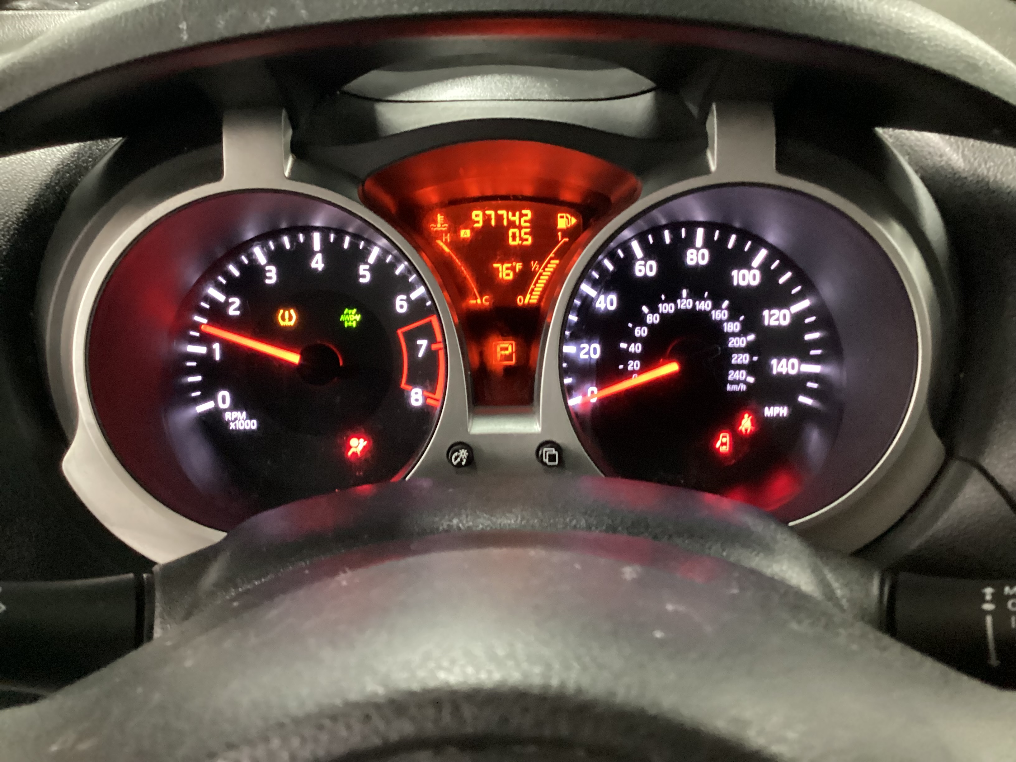 2015 NISSAN Juke SL AWD - Image 13