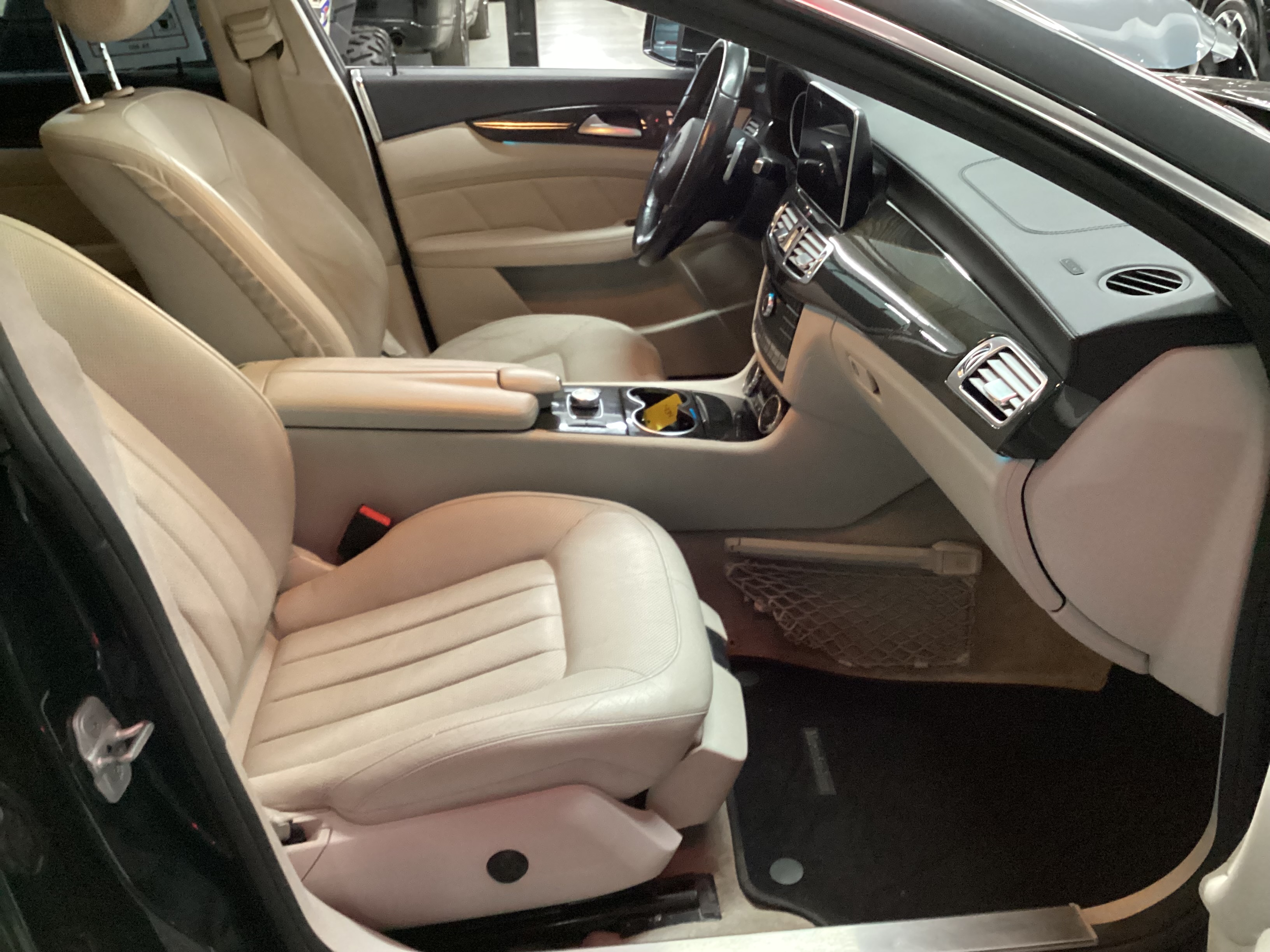 2015 MERCEDES-BENZ CLS-Class CLS400 AWD - Image 13