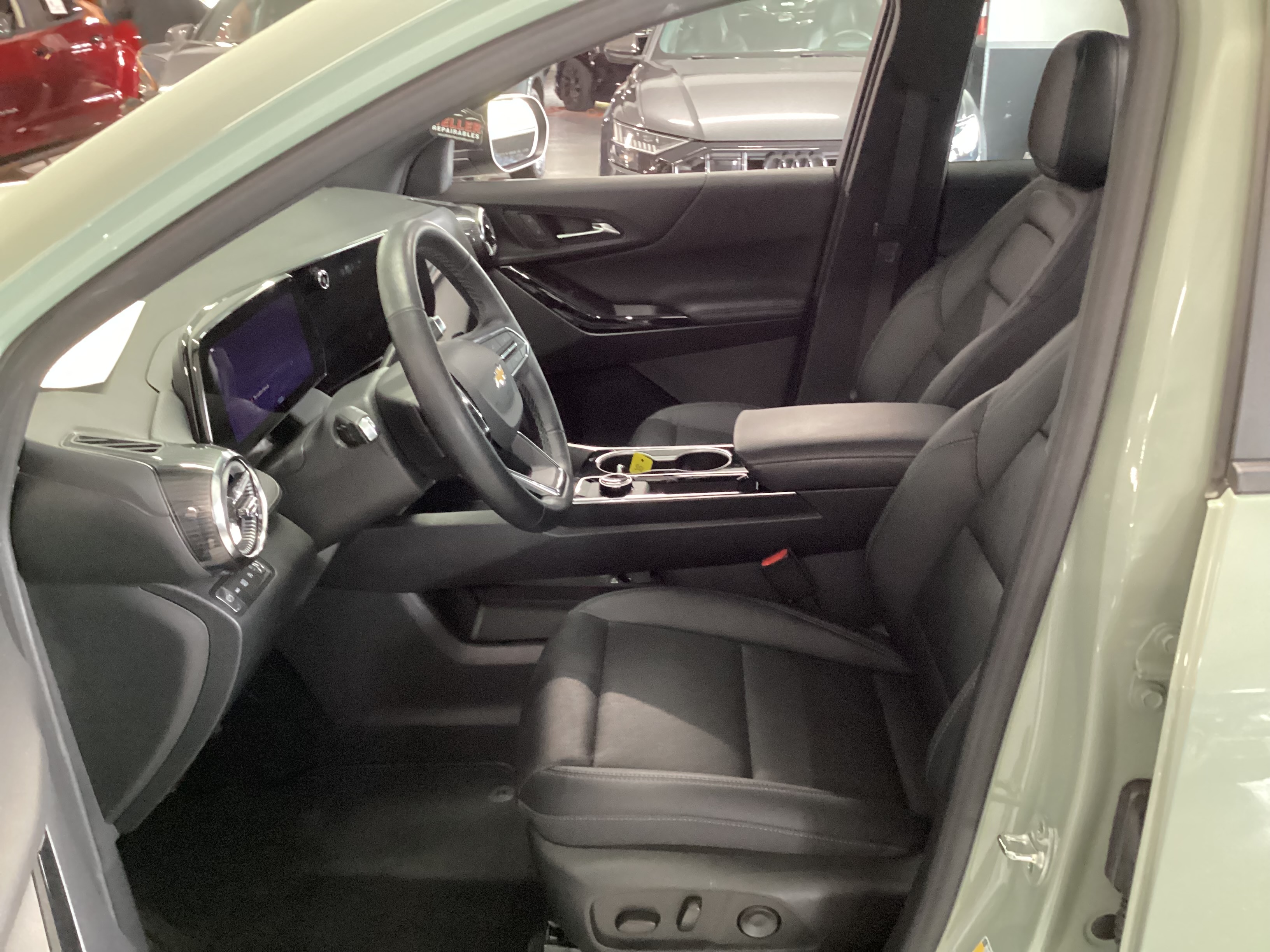 2026 CHEVROLET Equinox 2LT AWD - Image 12
