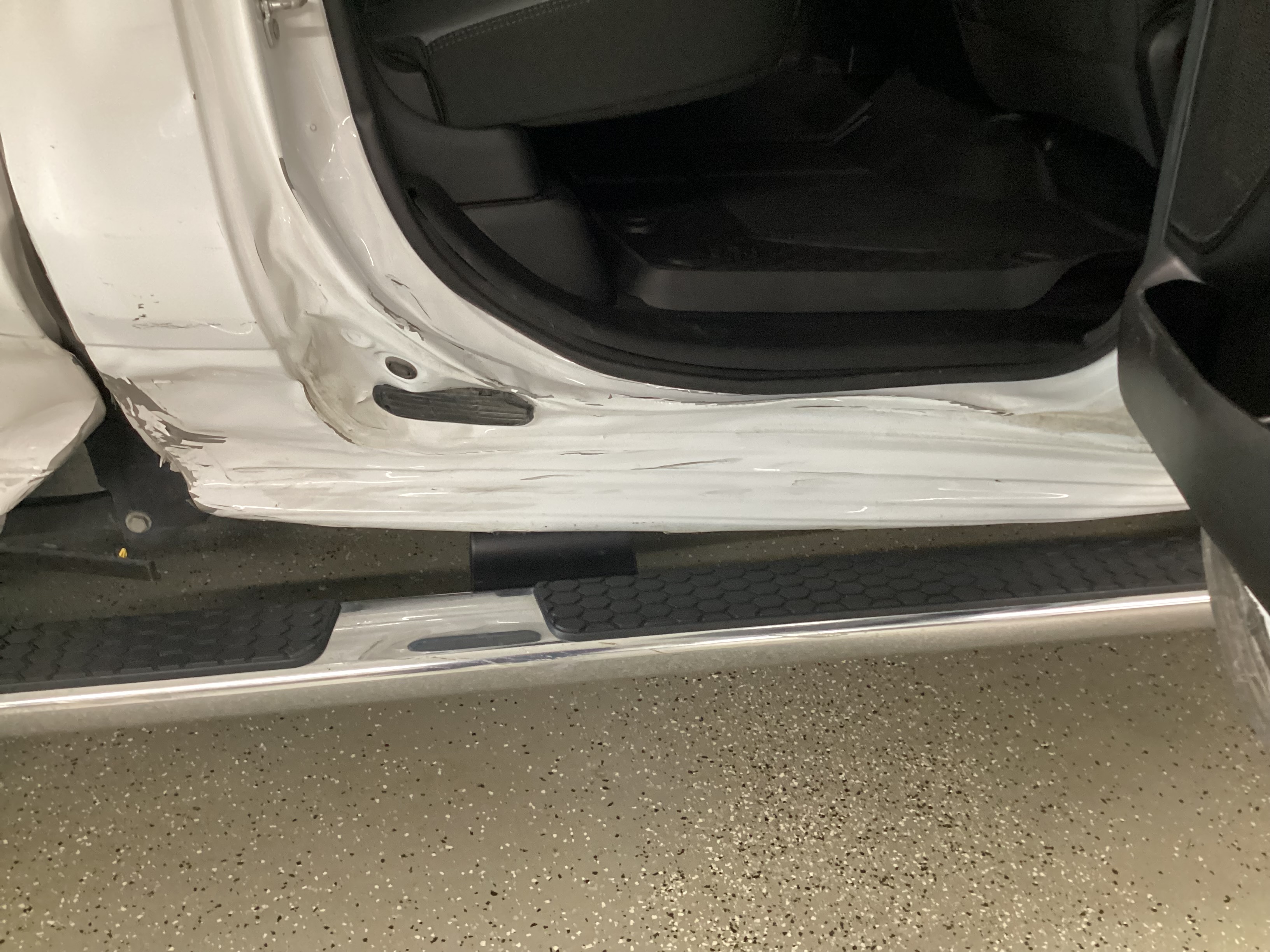 2025 RAM 1500 Big Horn 4WD Crew Cab - Image 11