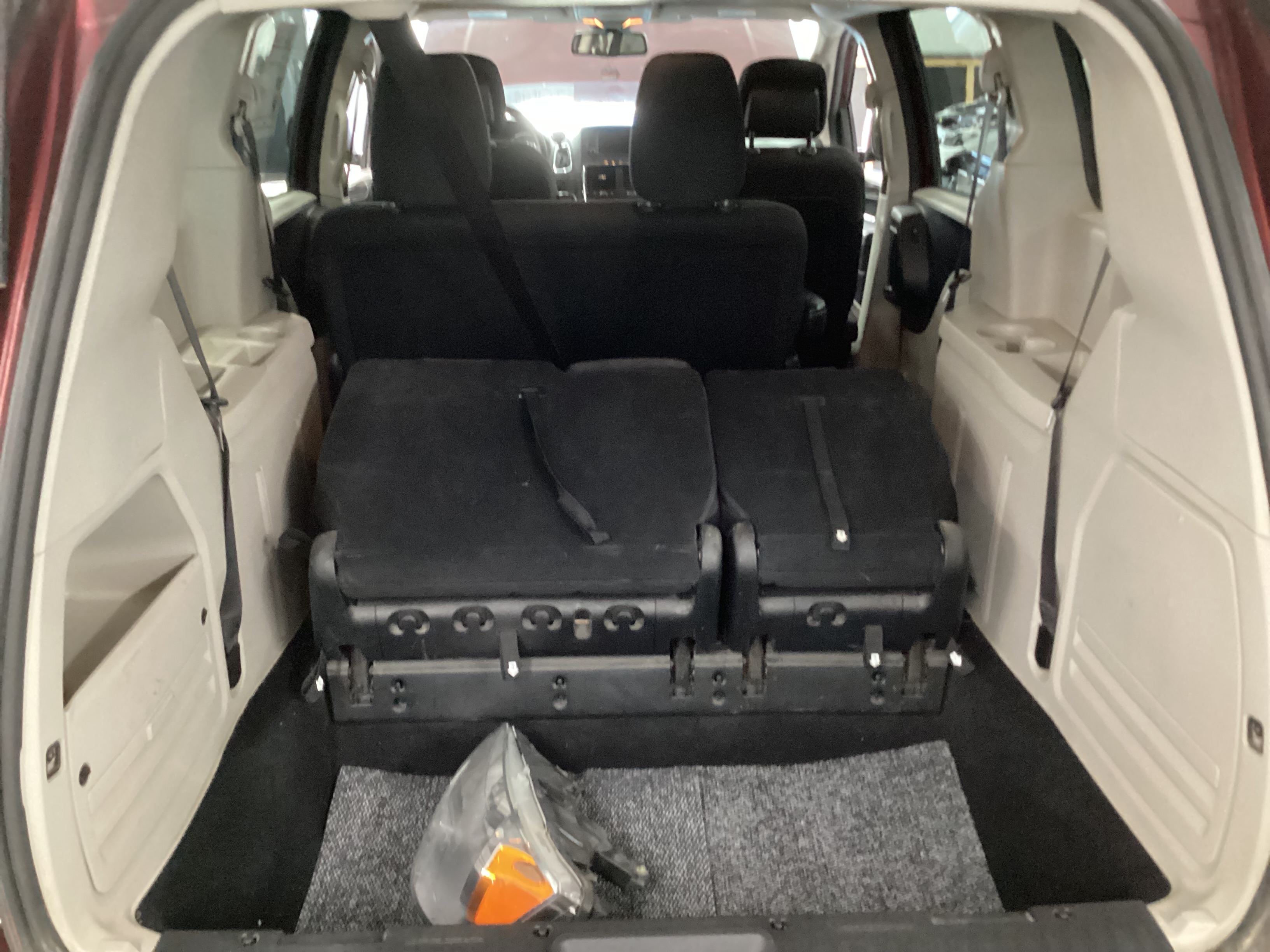 2019 DODGE Grand Caravan SE - Image 11