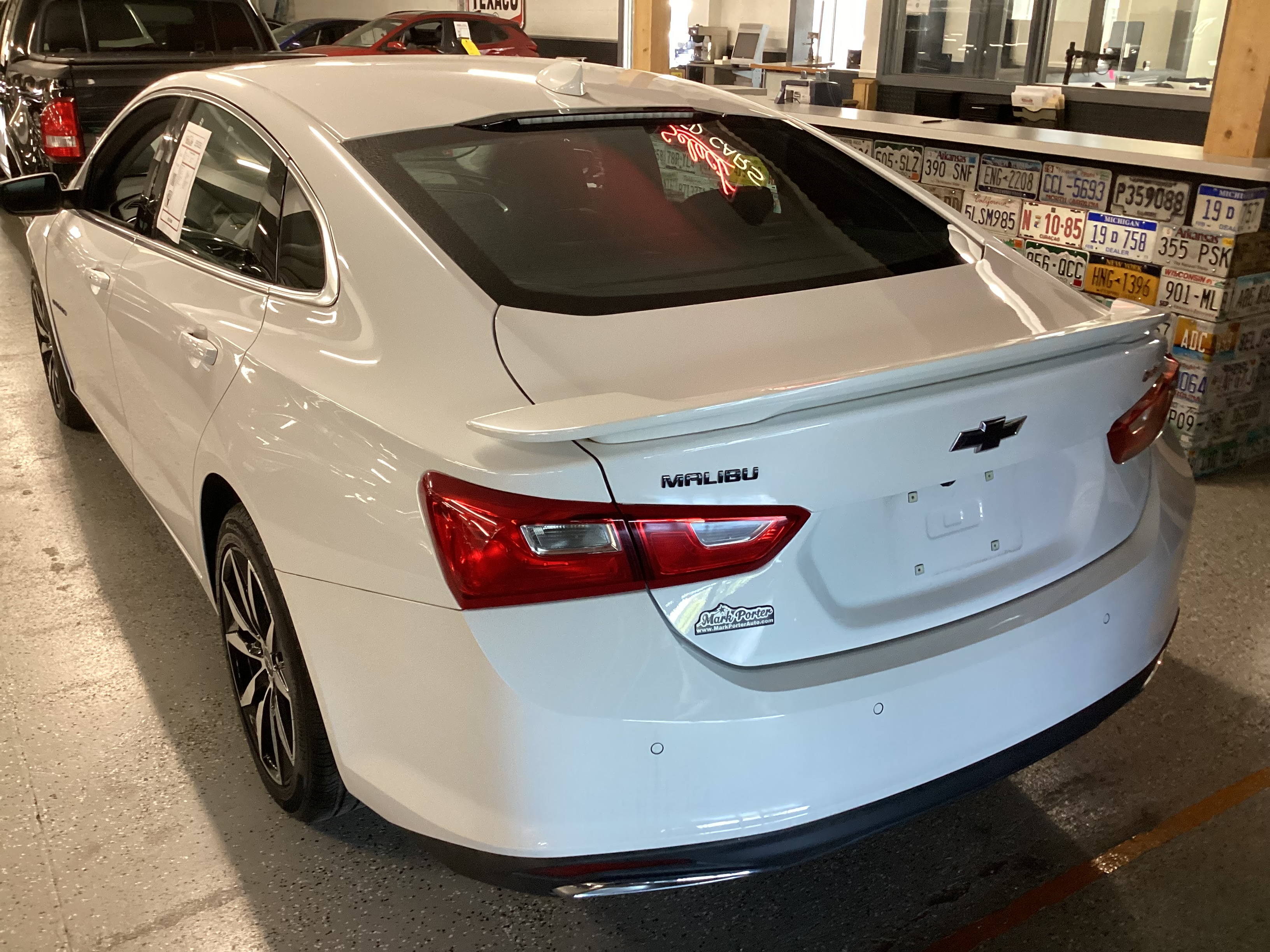 2025 CHEVROLET Malibu RS - Image 2