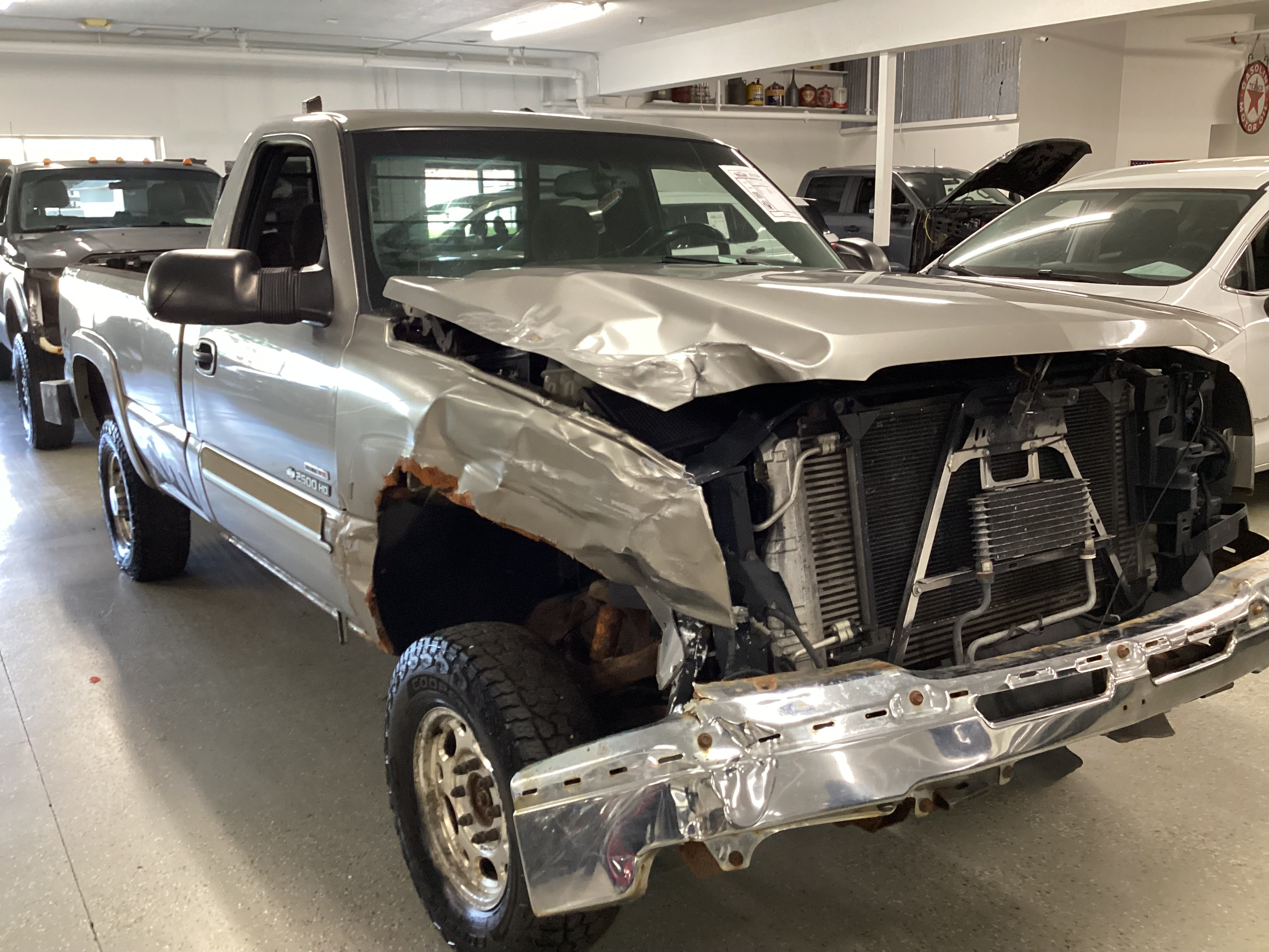 2003 CHEVROLET Silverado 2500HD 4WD - Image 4