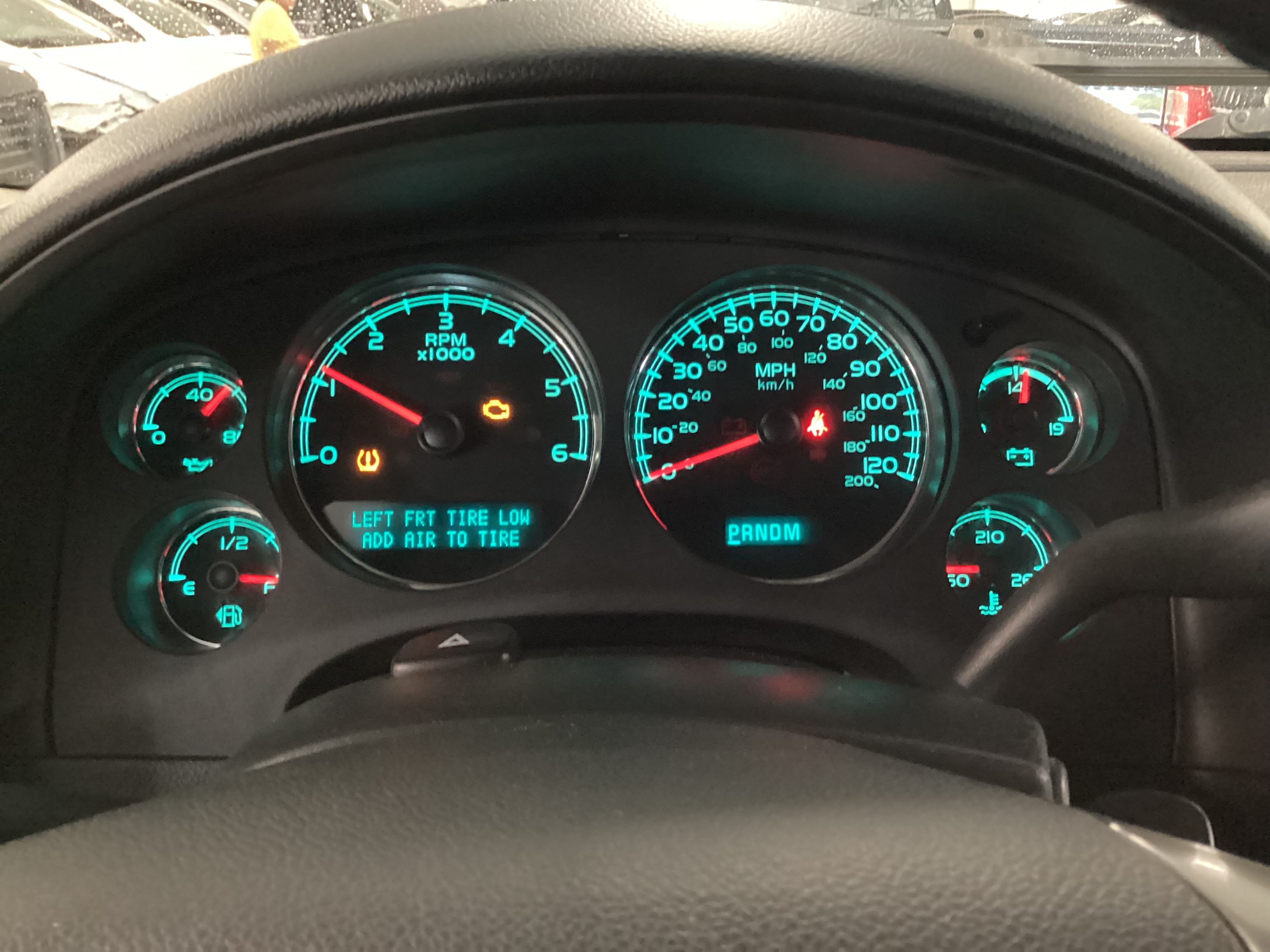 2012 GMC Yukon 1500 XL SLT 4WD - Image 11