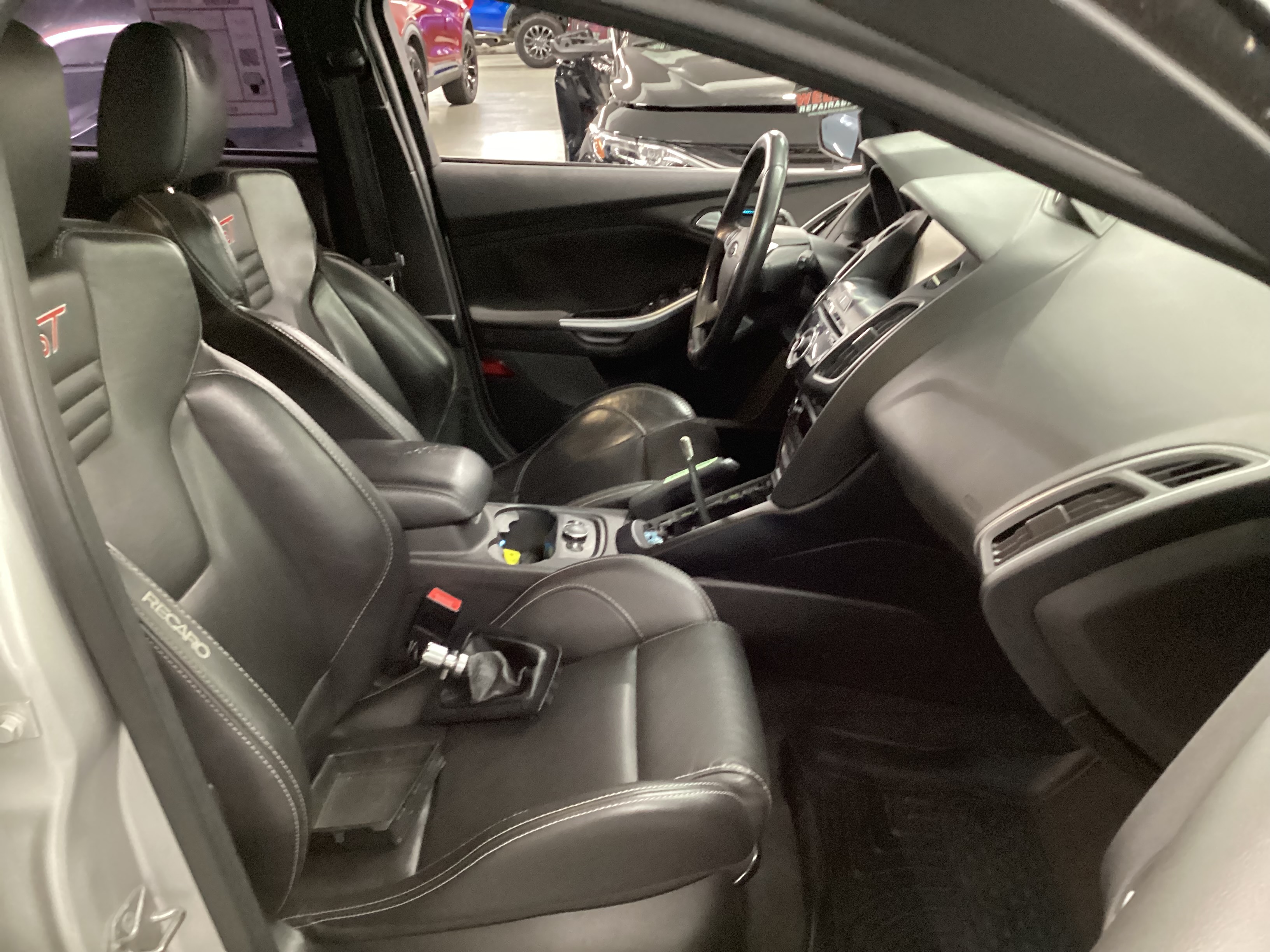 2014 FORD Focus ST - Image 11
