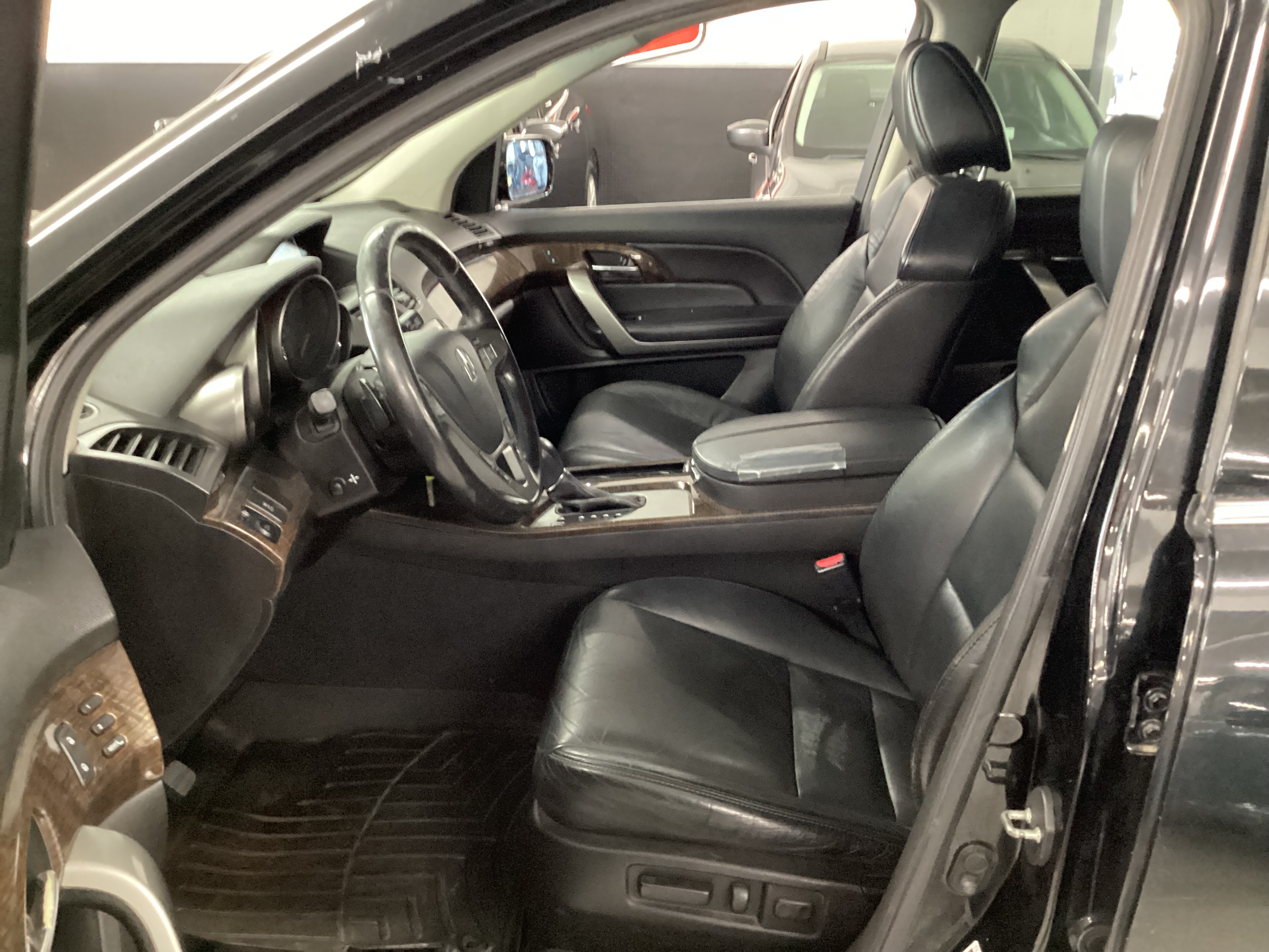 2011 ACURA MDX Tech Package AWD - Image 7