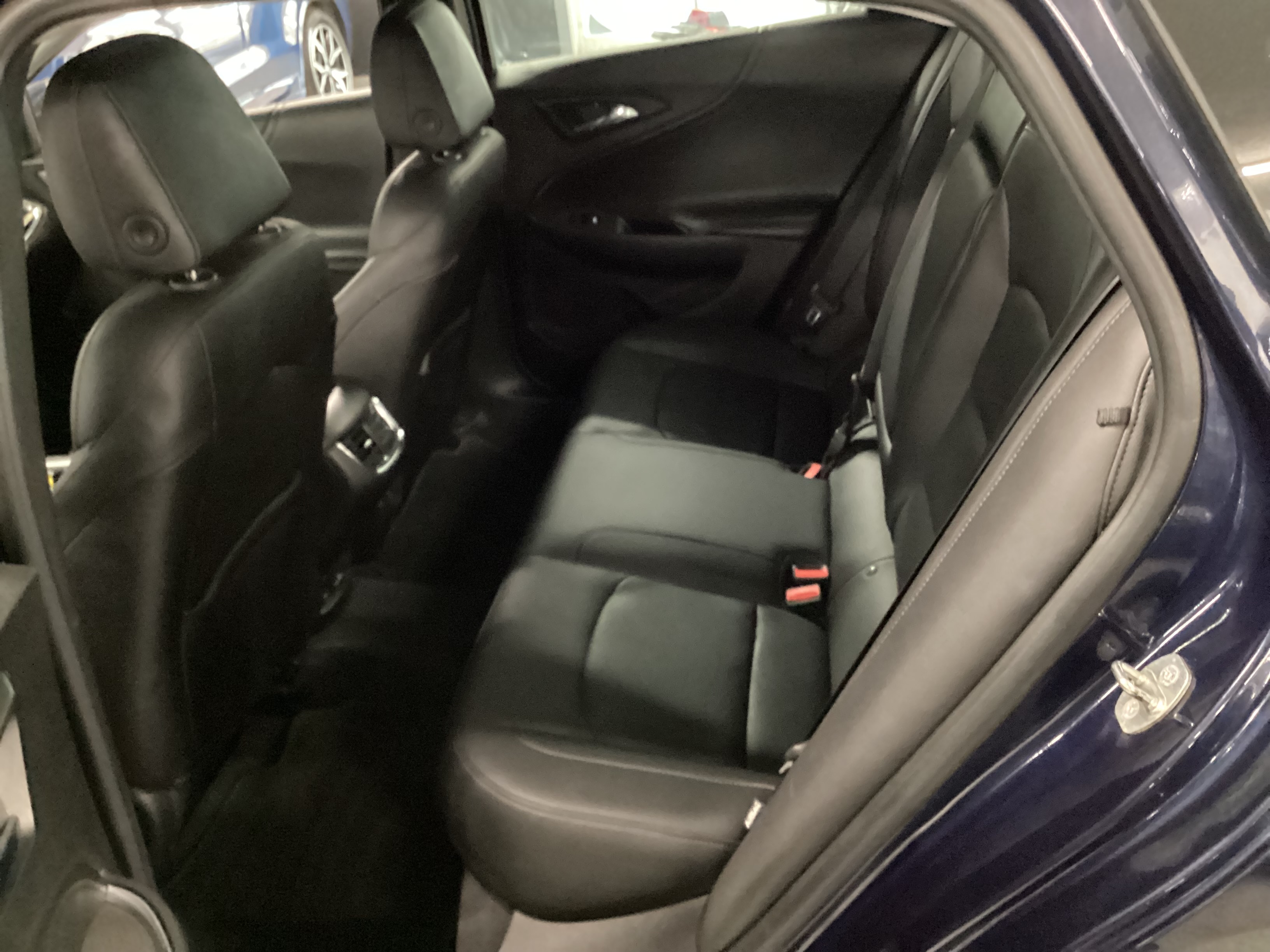2017 CHEVROLET Malibu 1LT - Image 8