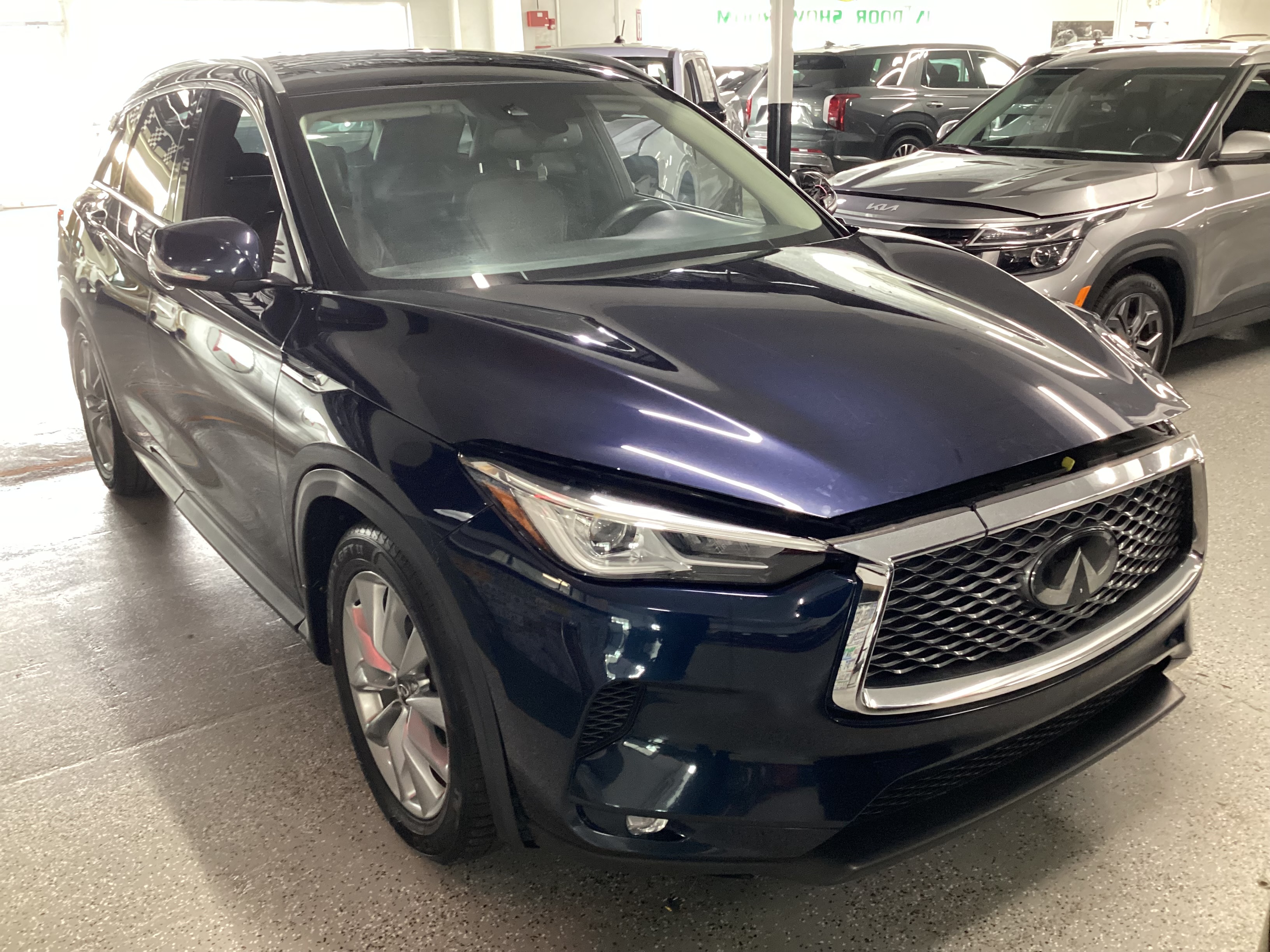 2020 INFINITI QX50 LUXE AWD - Image 4