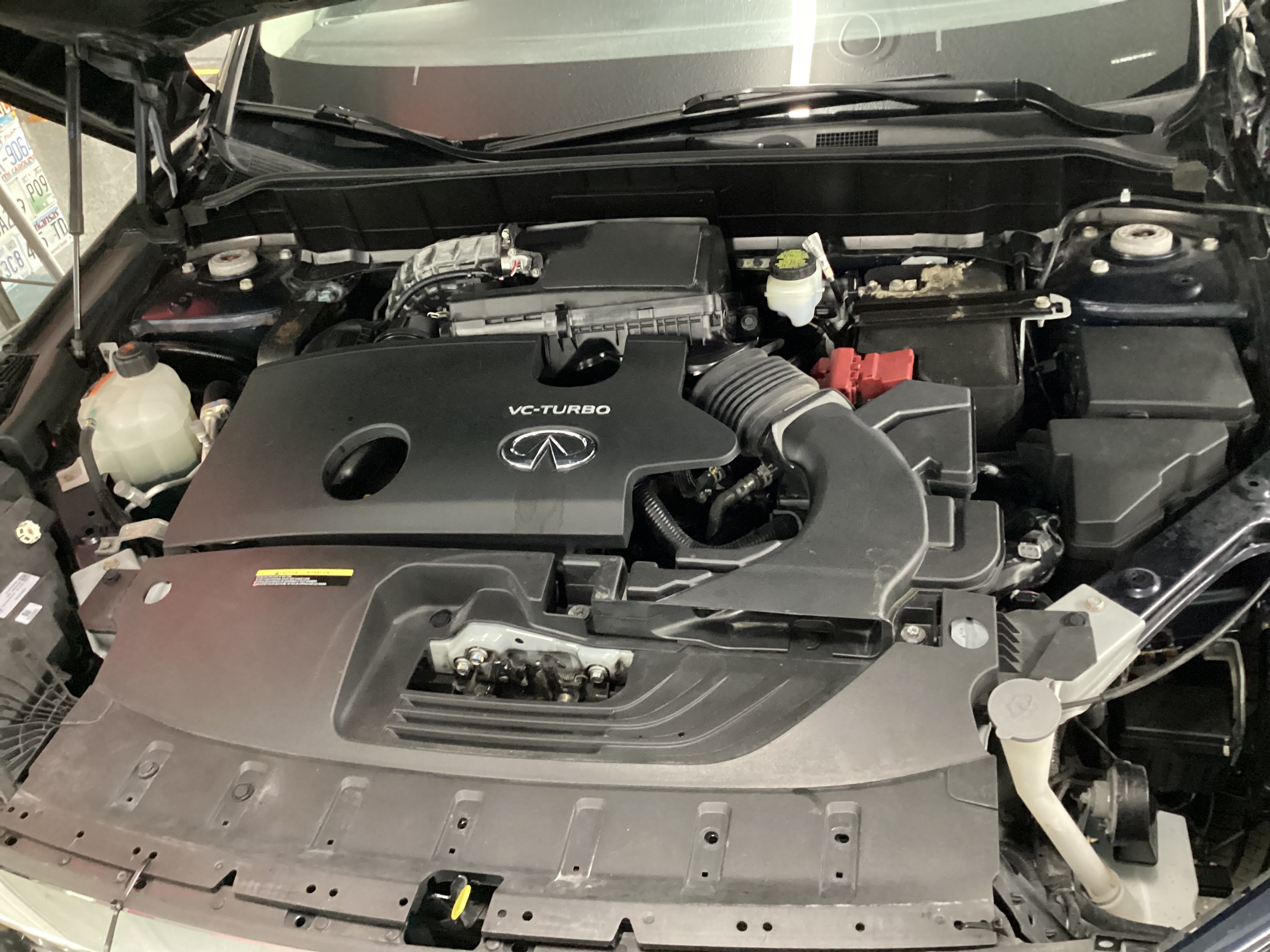 2020 INFINITI QX50 LUXE AWD - Image 5