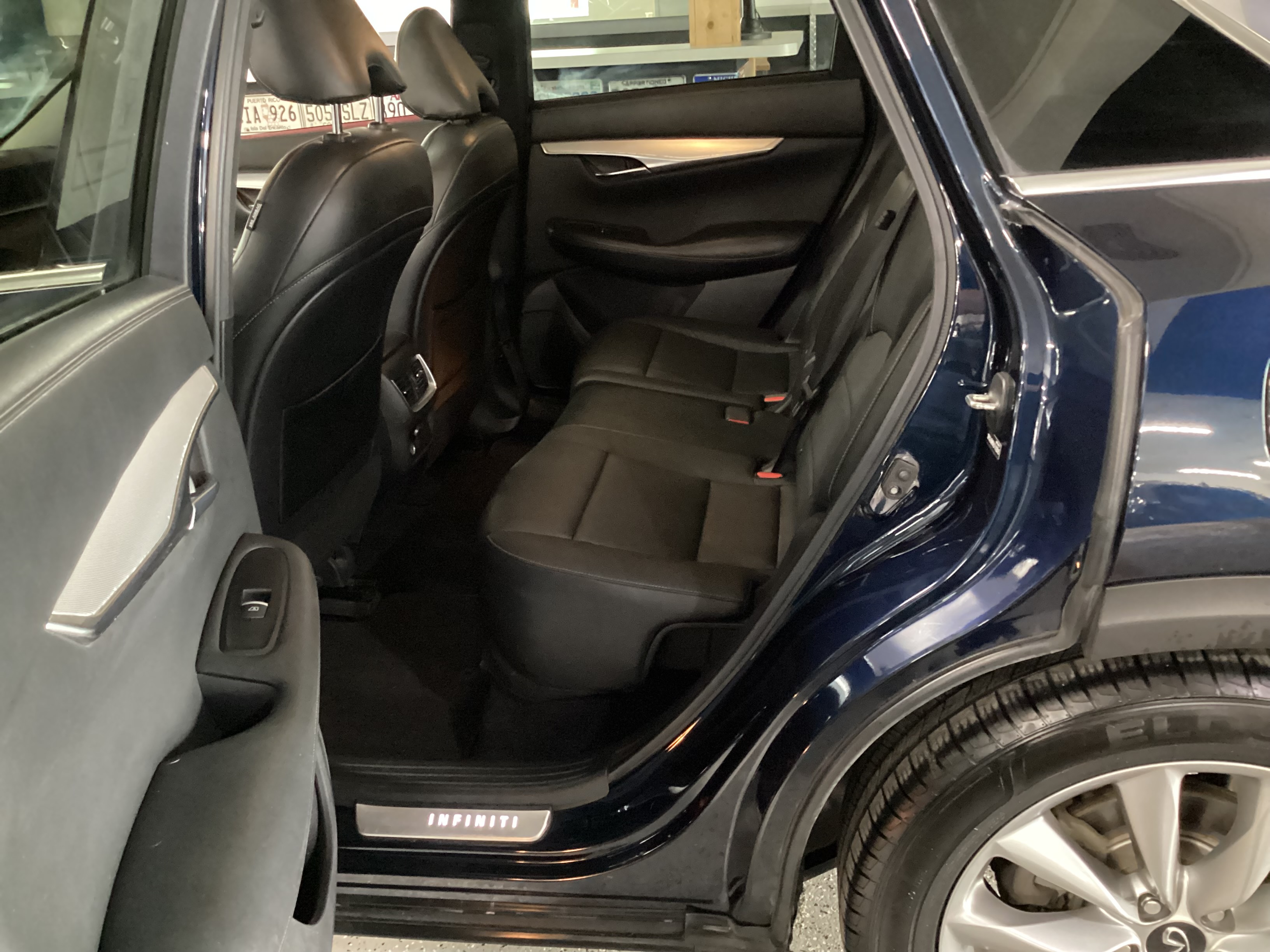 2020 INFINITI QX50 LUXE AWD - Image 9