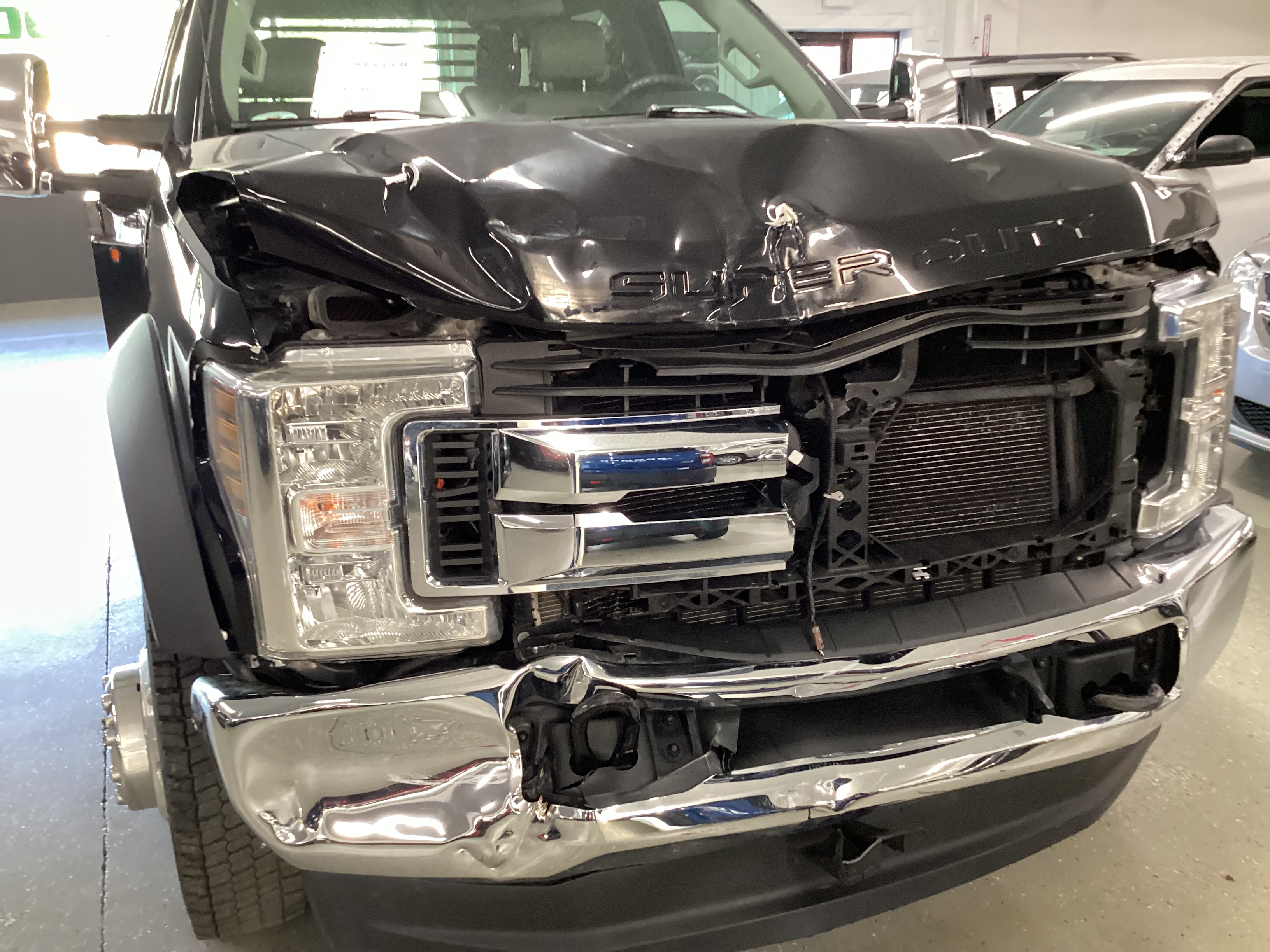 2019 FORD F-450 SD XL Dually 4WD - Image 6