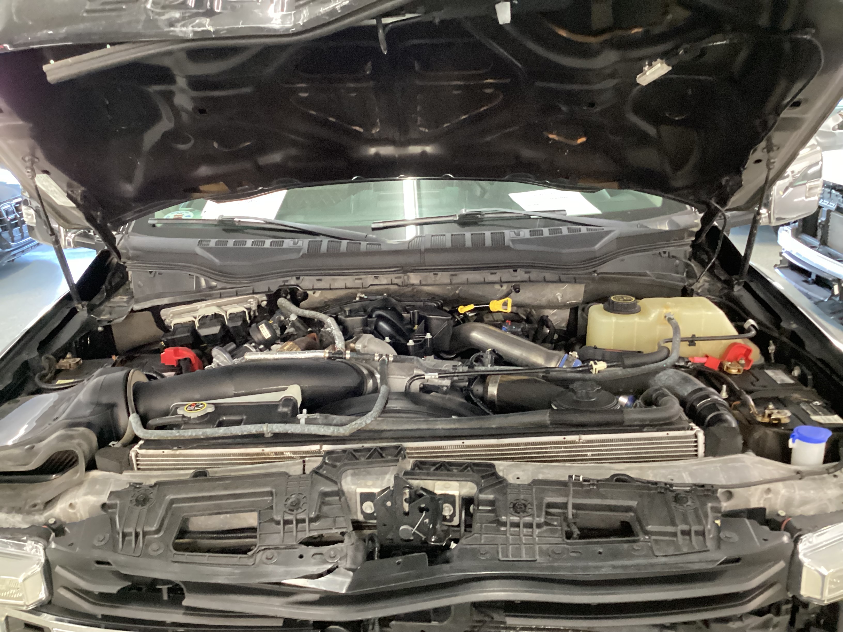 2019 FORD F-450 SD XL Dually 4WD - Image 7