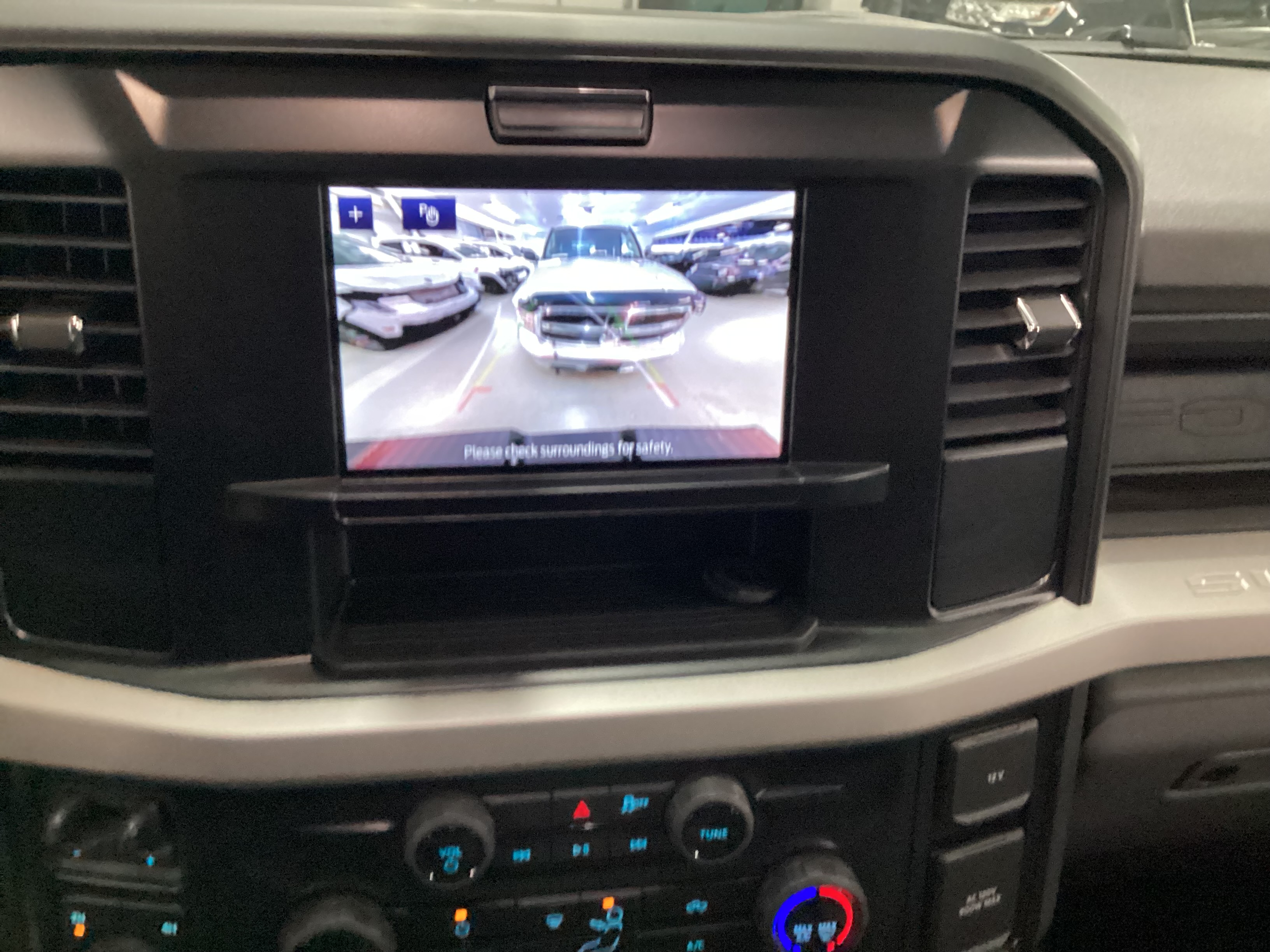 2026 FORD F-250 Super Duty XL 4WD Crew Cab - Image 16
